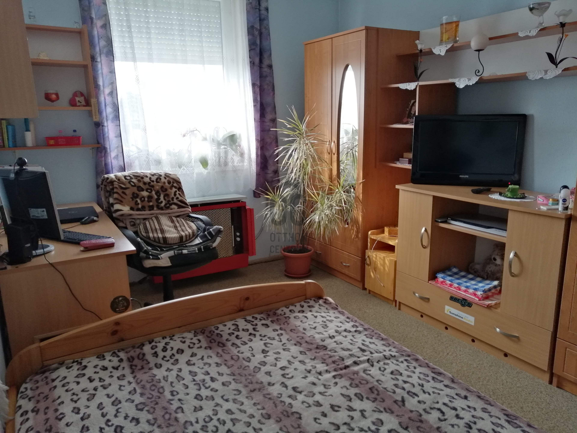 Gallery zoom image