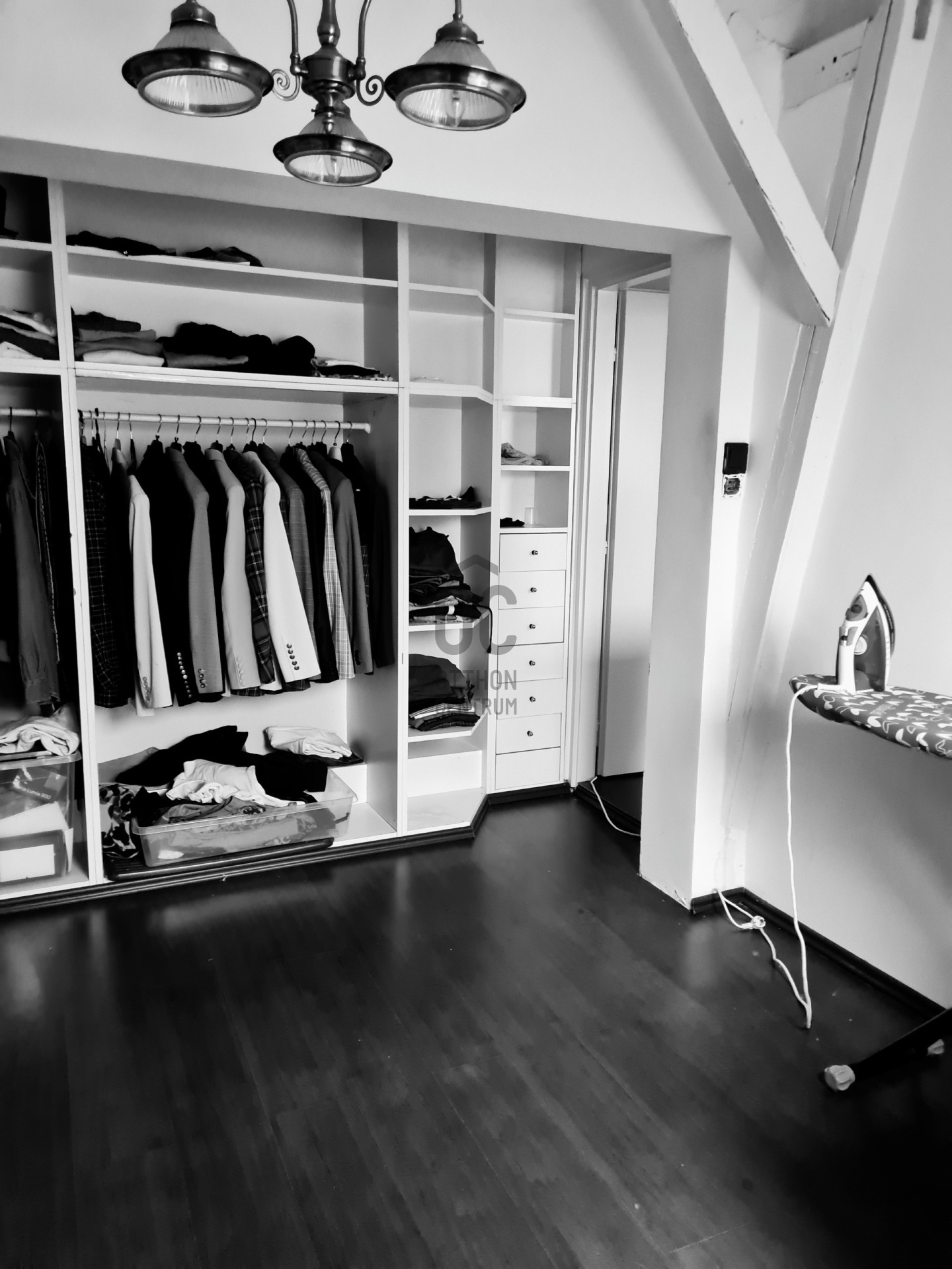 Gallery zoom image