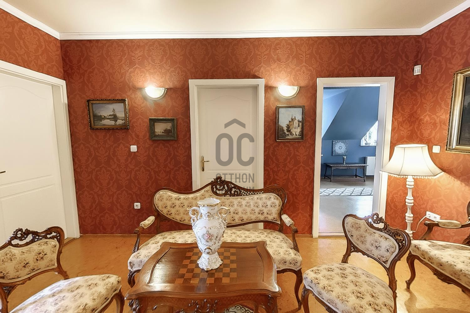 Gallery zoom image