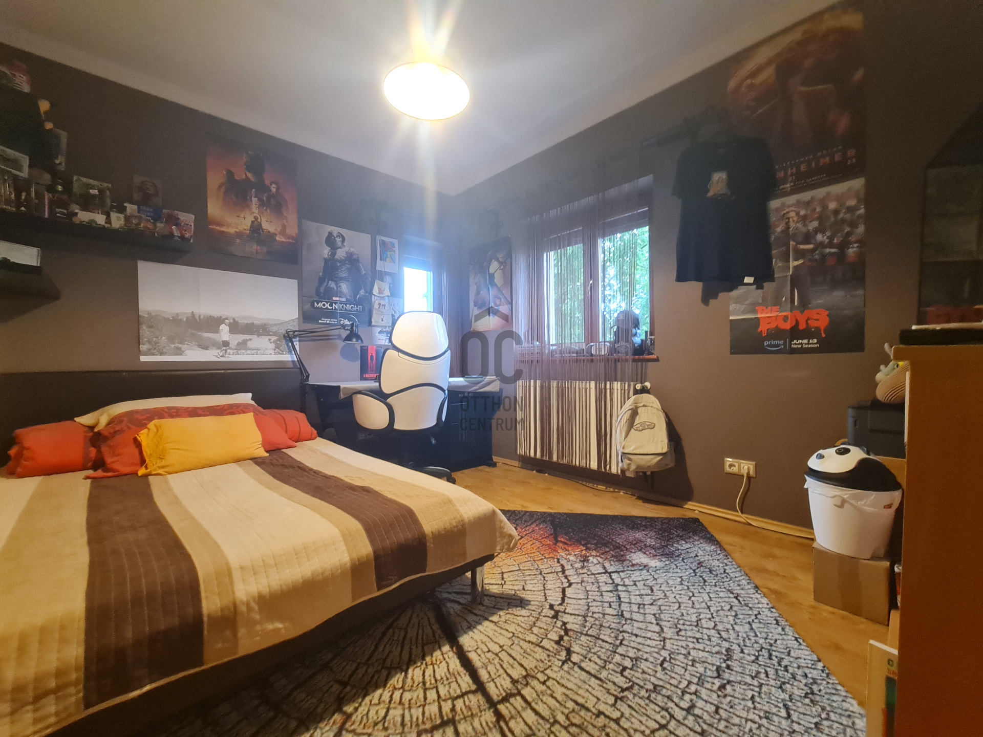 Gallery zoom image