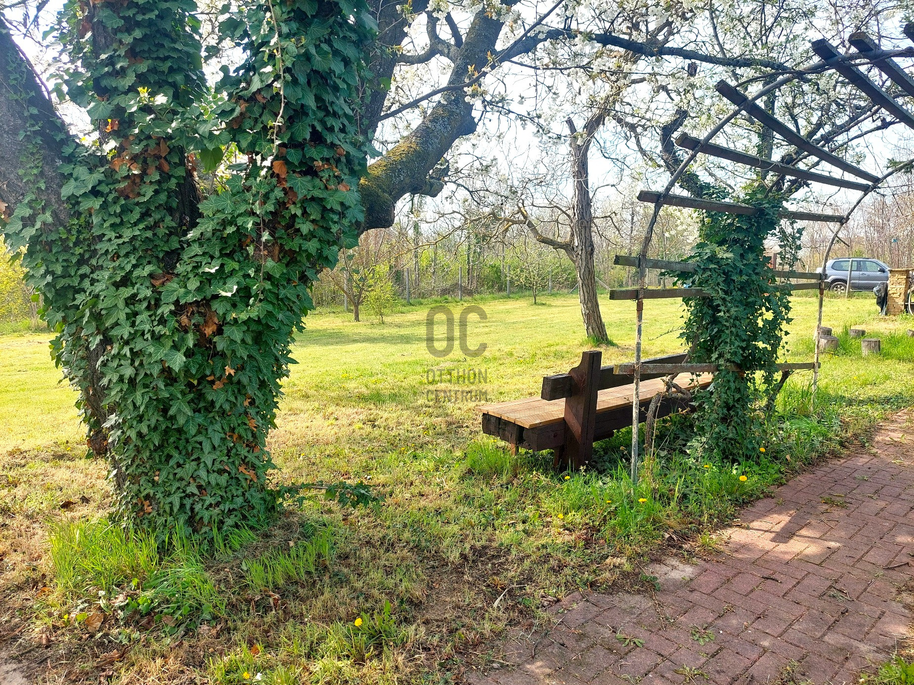 Gallery zoom image