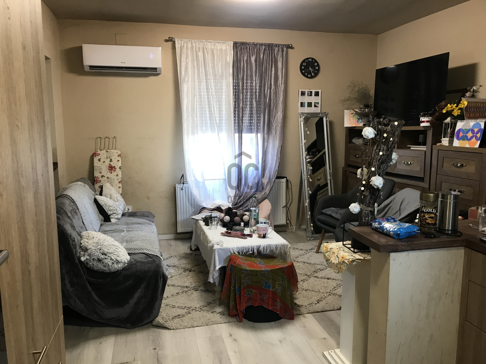 Gallery zoom image