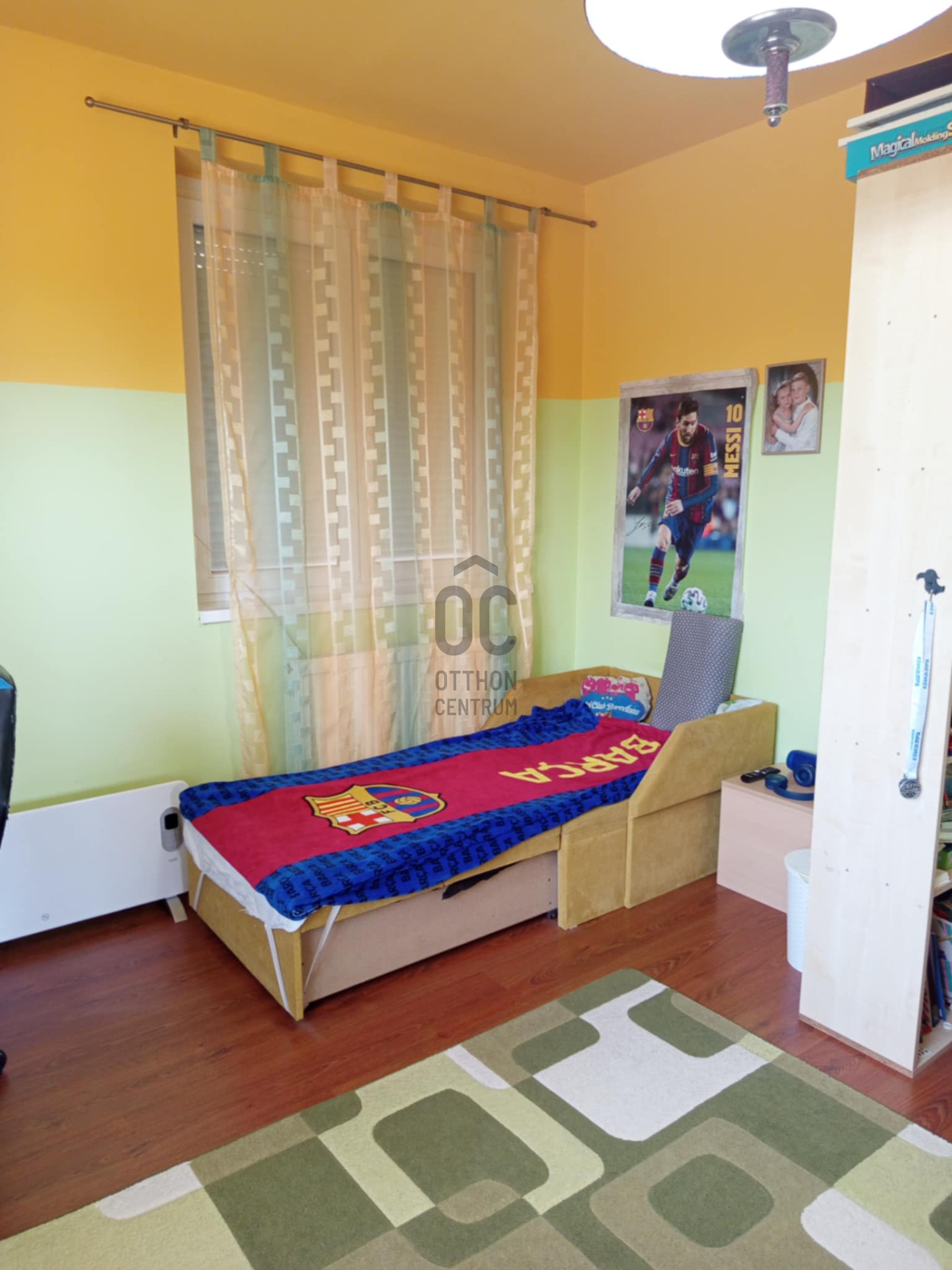 Gallery zoom image