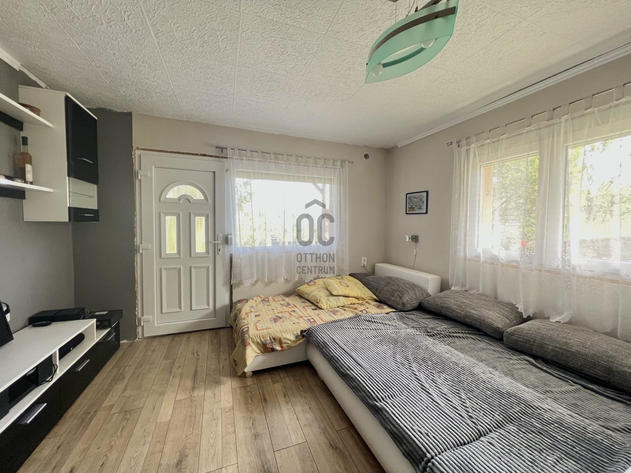 Gallery zoom image