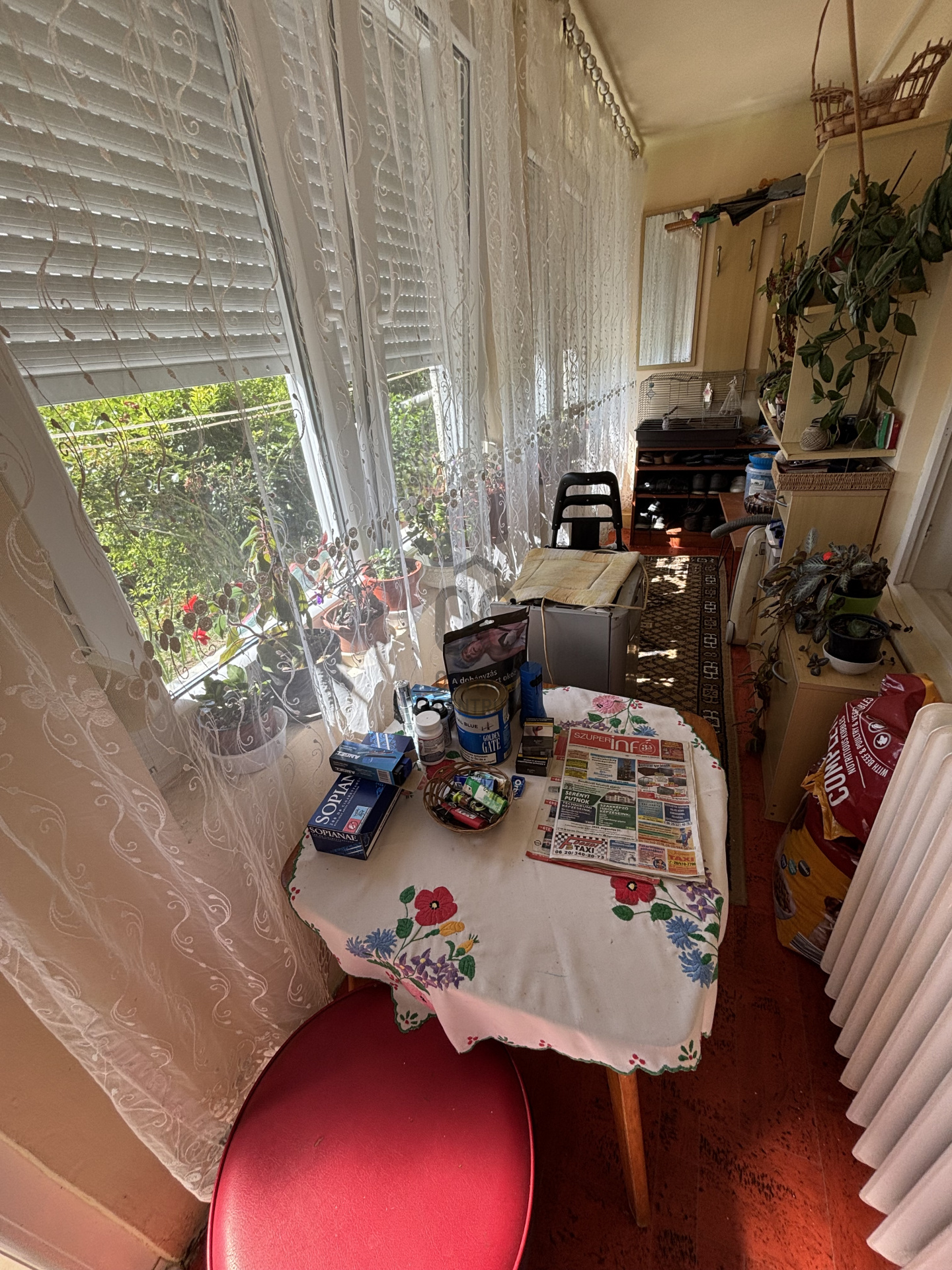 Gallery zoom image