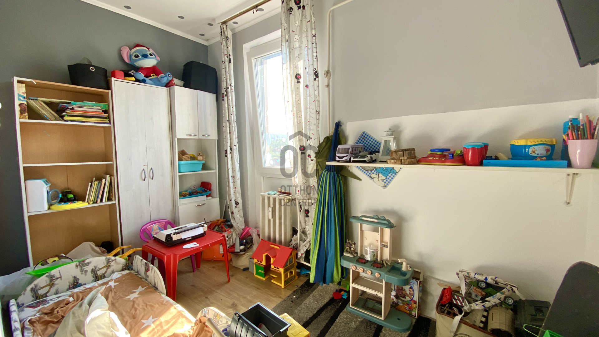 Gallery zoom image