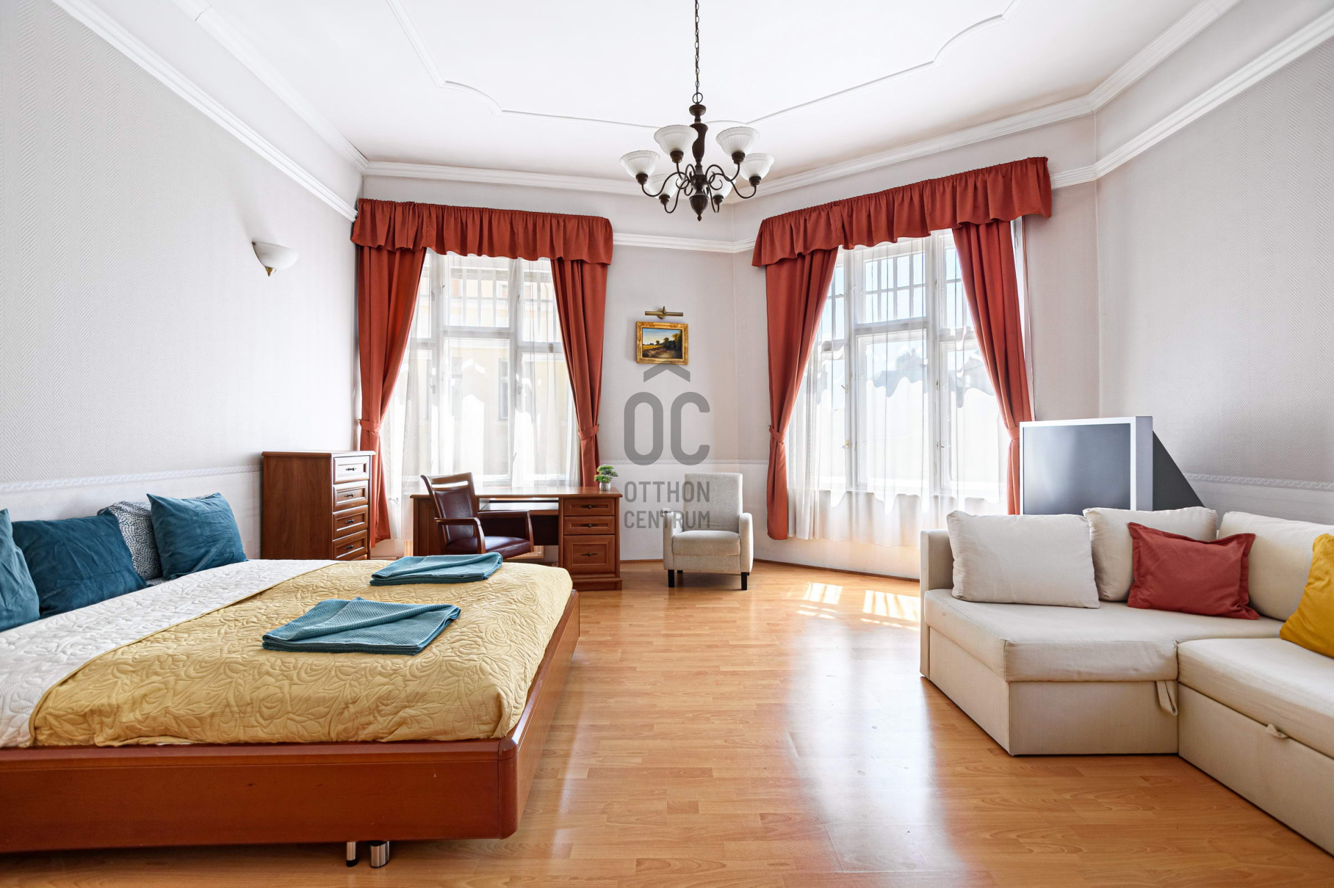 Gallery zoom image