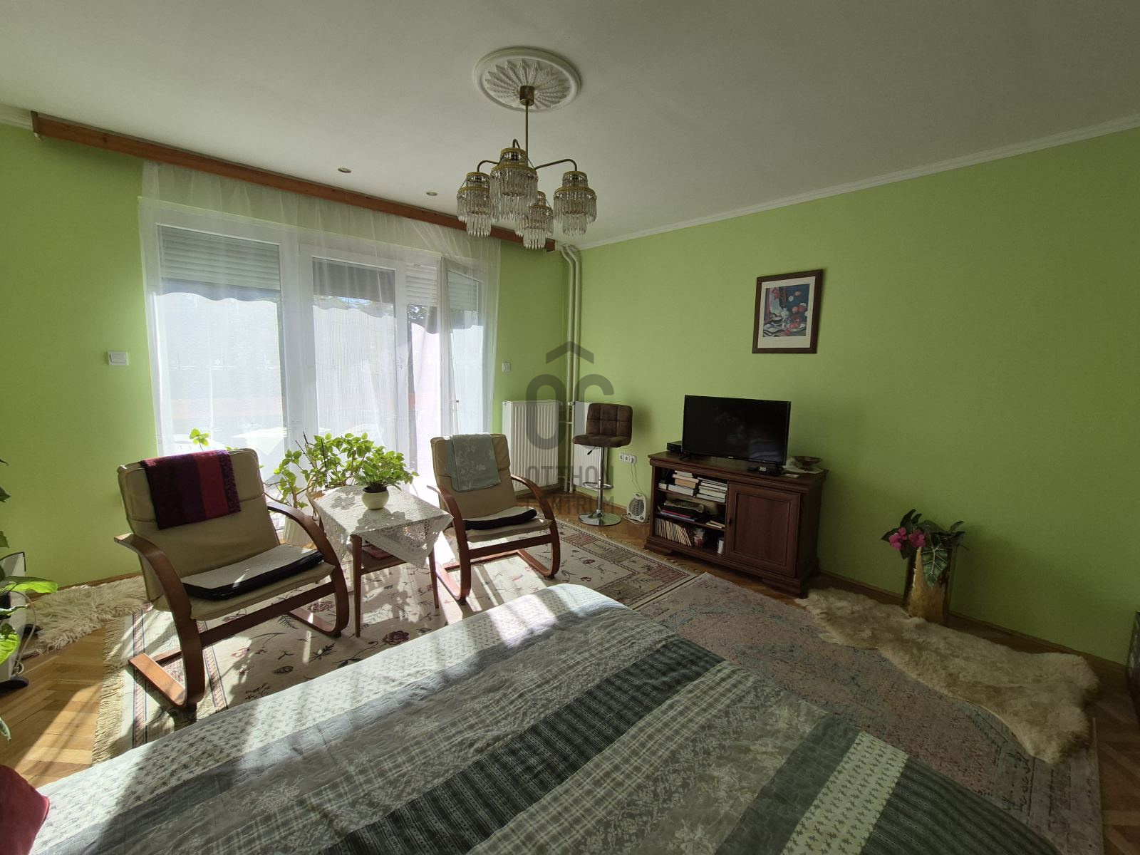 Gallery zoom image