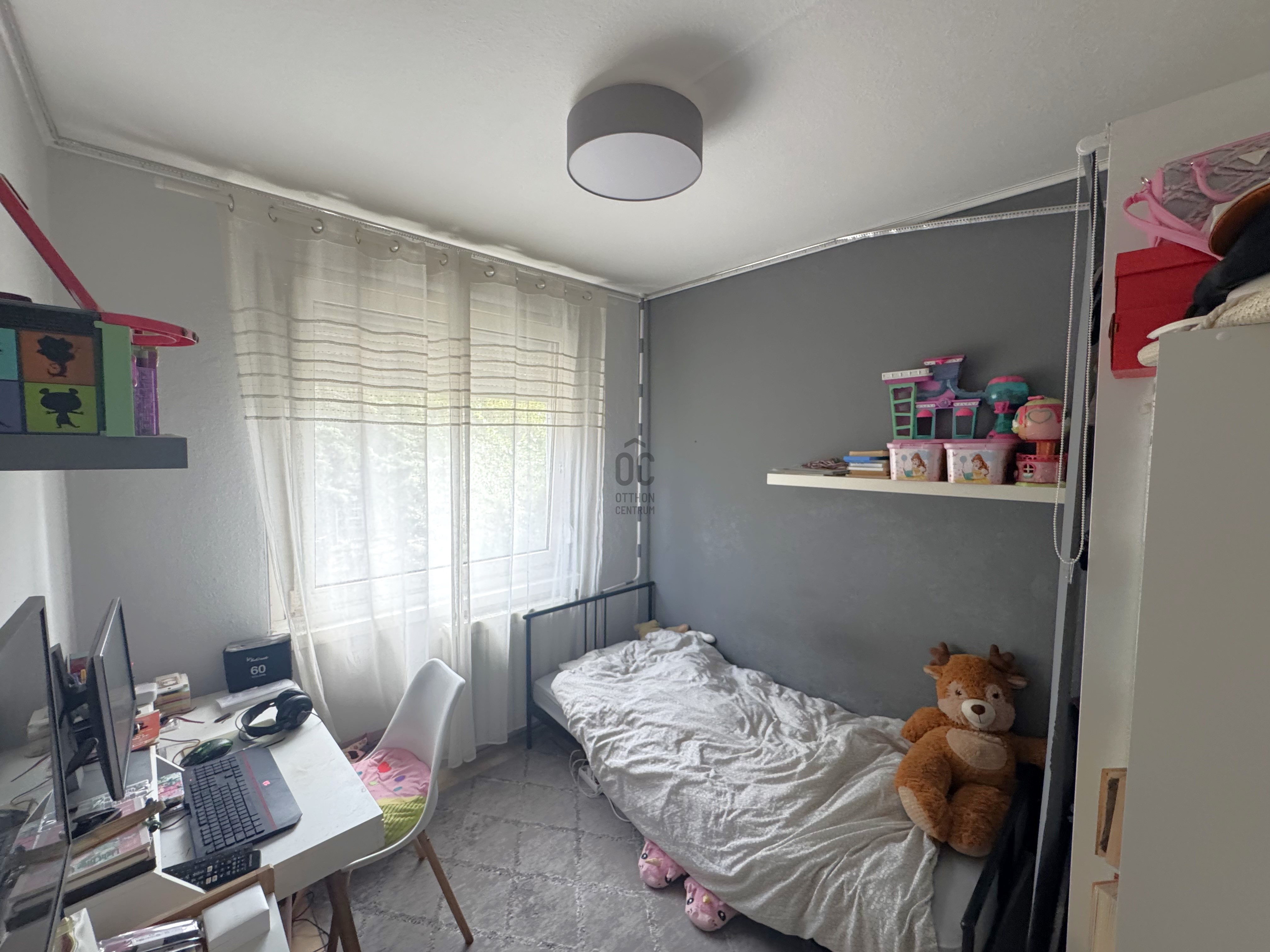 Gallery zoom image