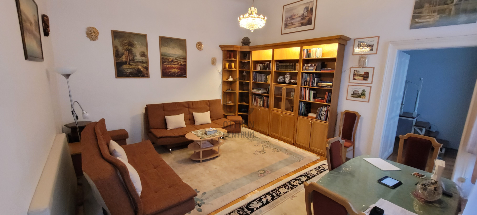 Gallery zoom image