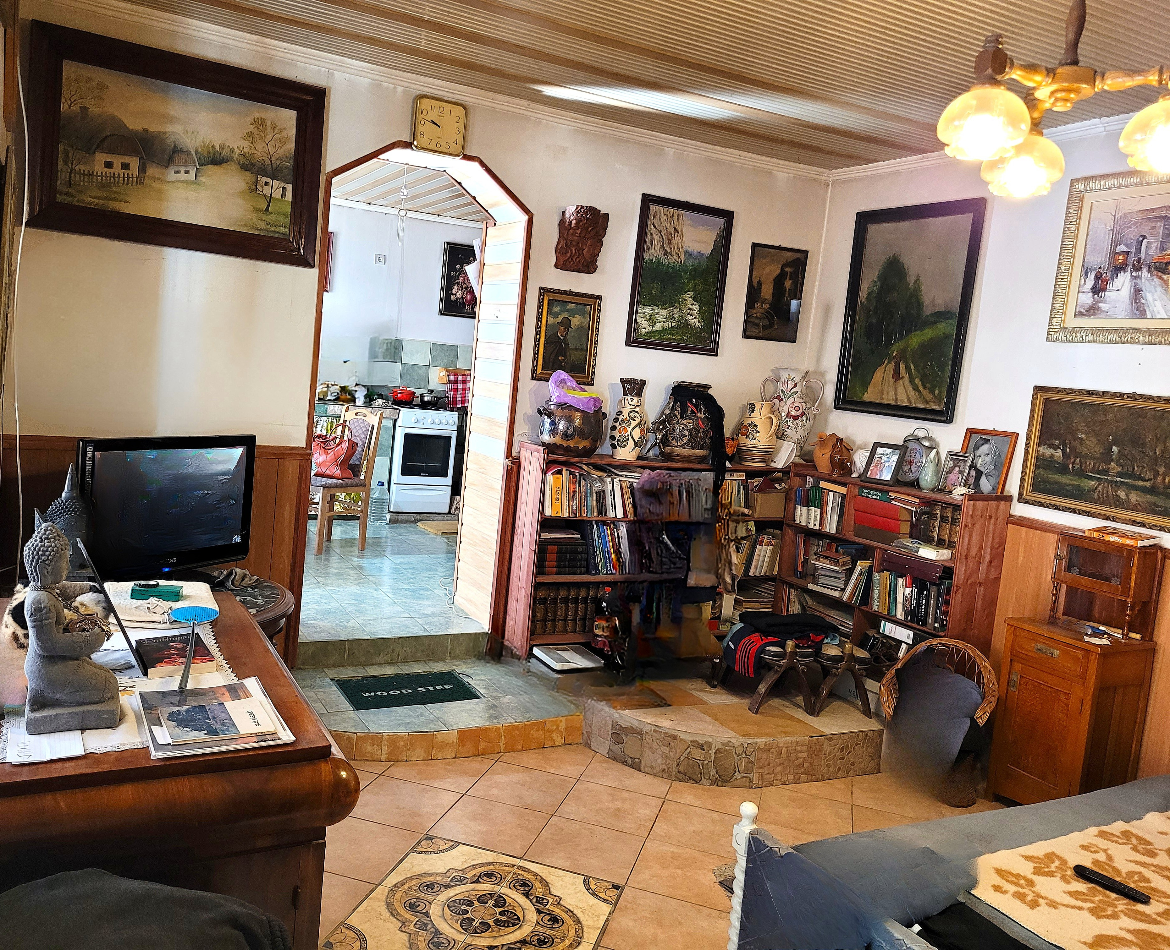 Gallery zoom image