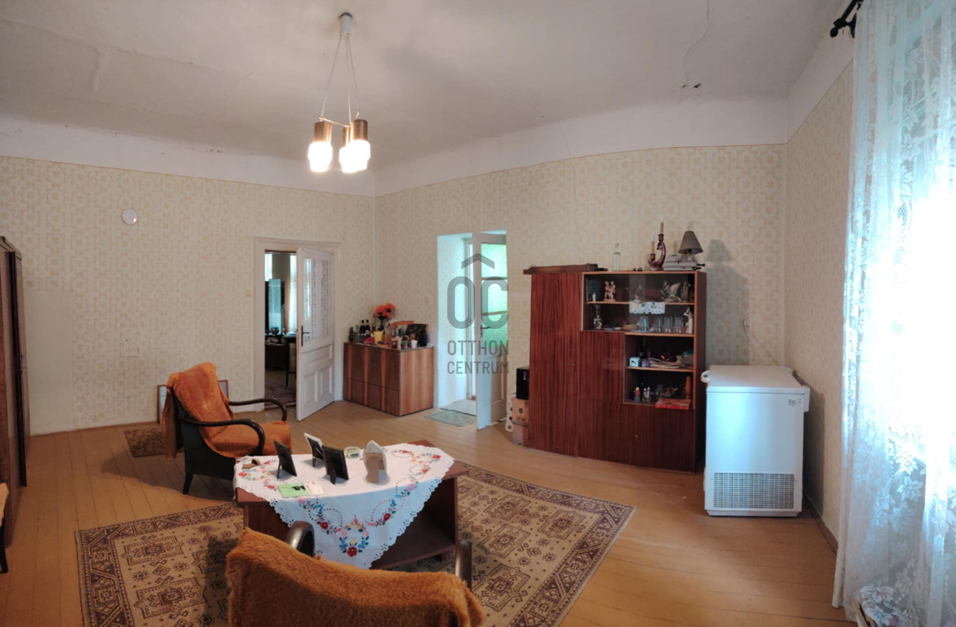 Gallery zoom image