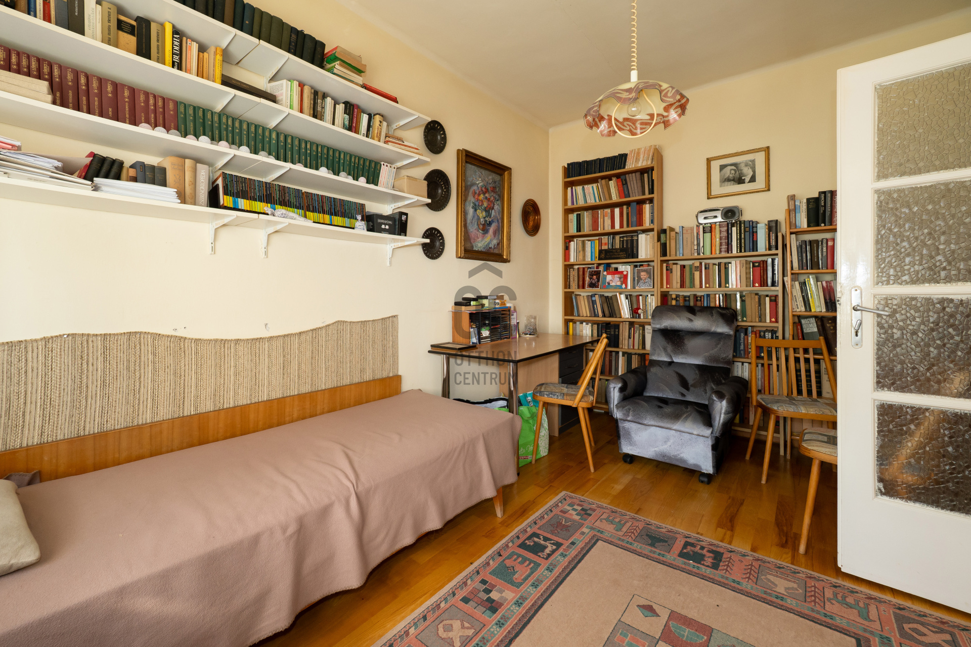 Gallery zoom image