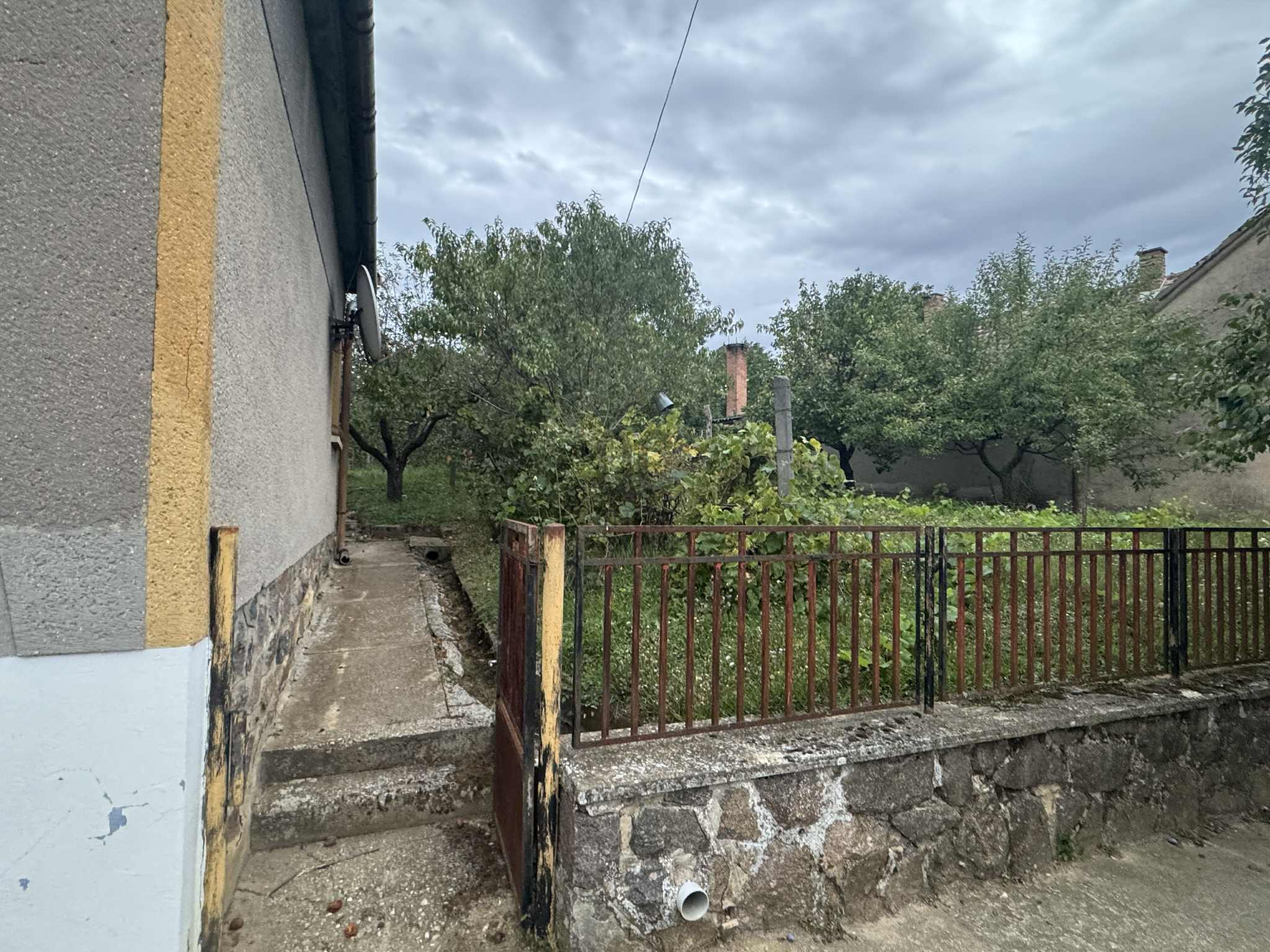 Gallery zoom image