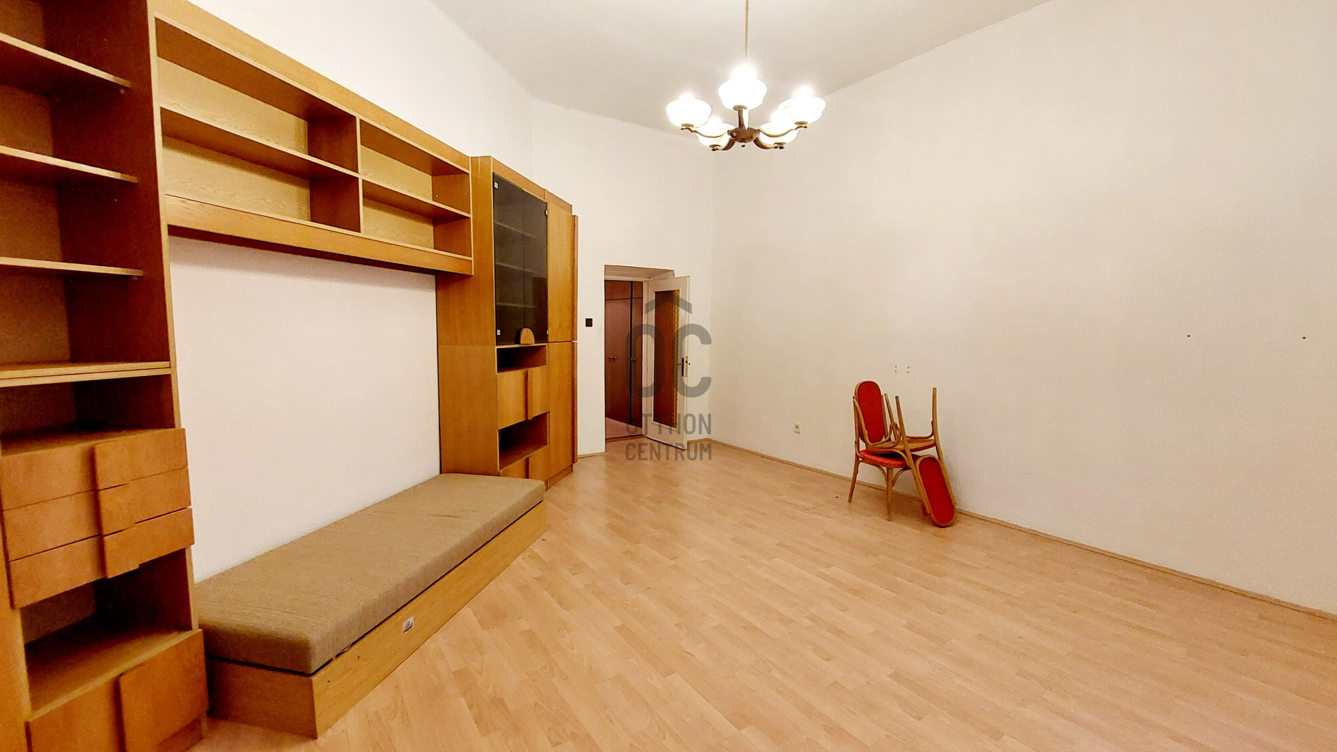 Gallery zoom image