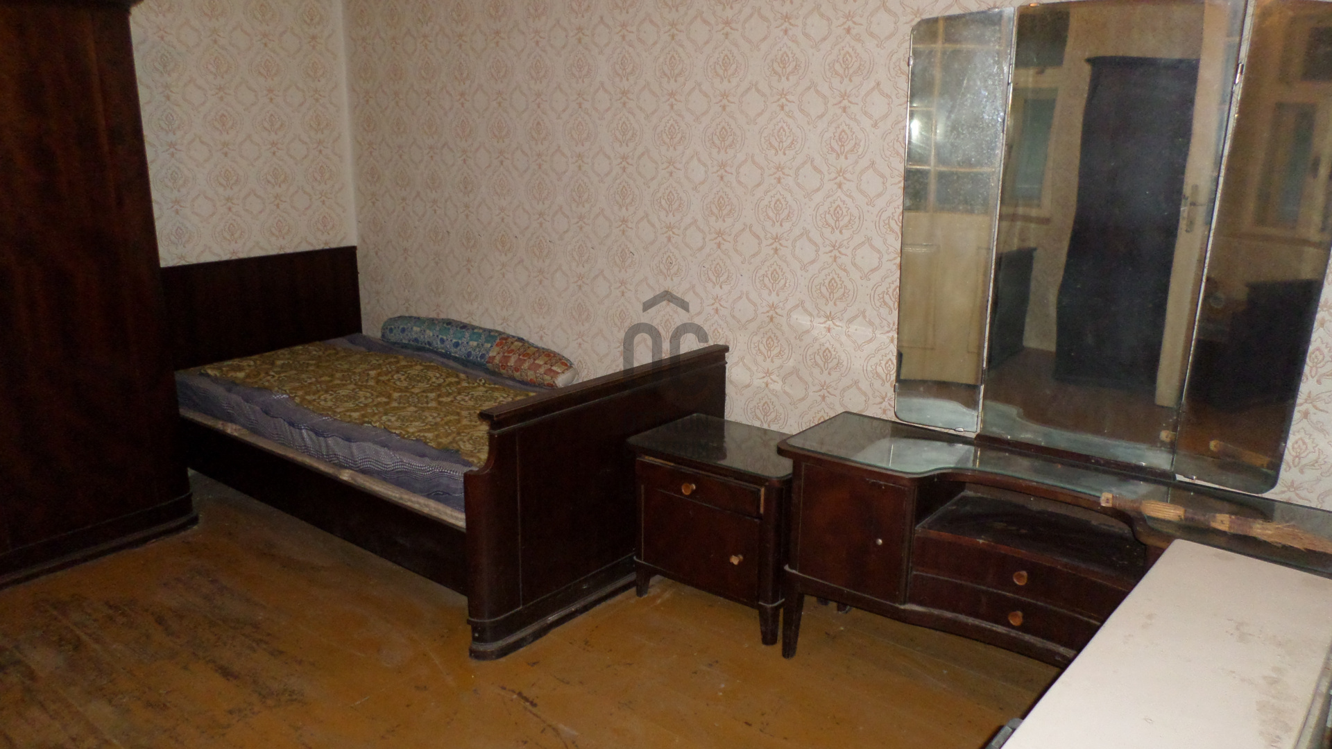 Gallery zoom image