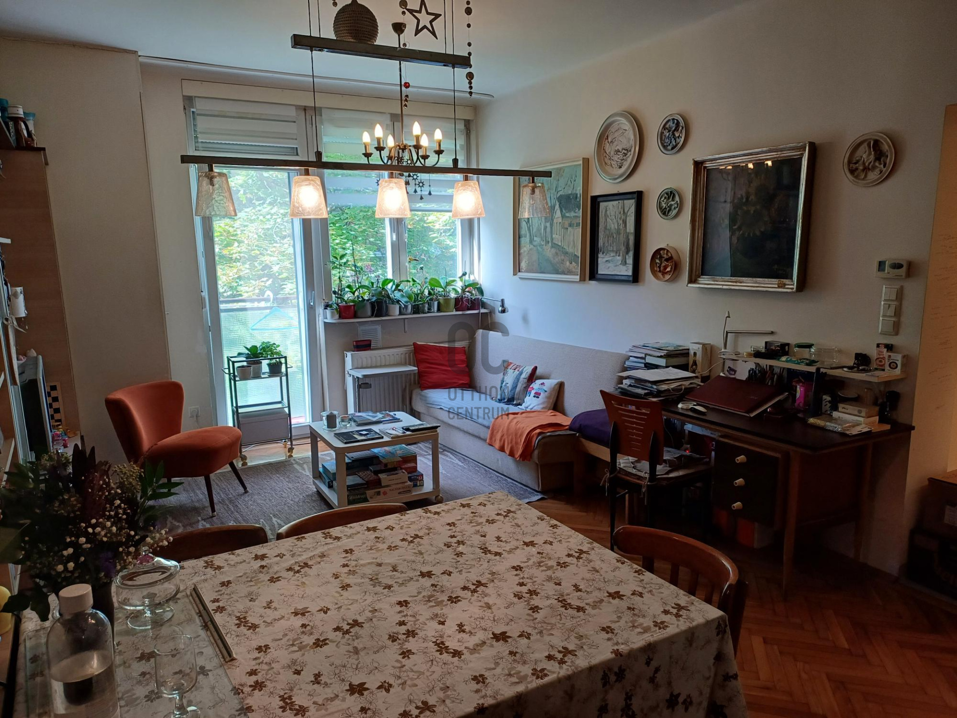 Gallery zoom image