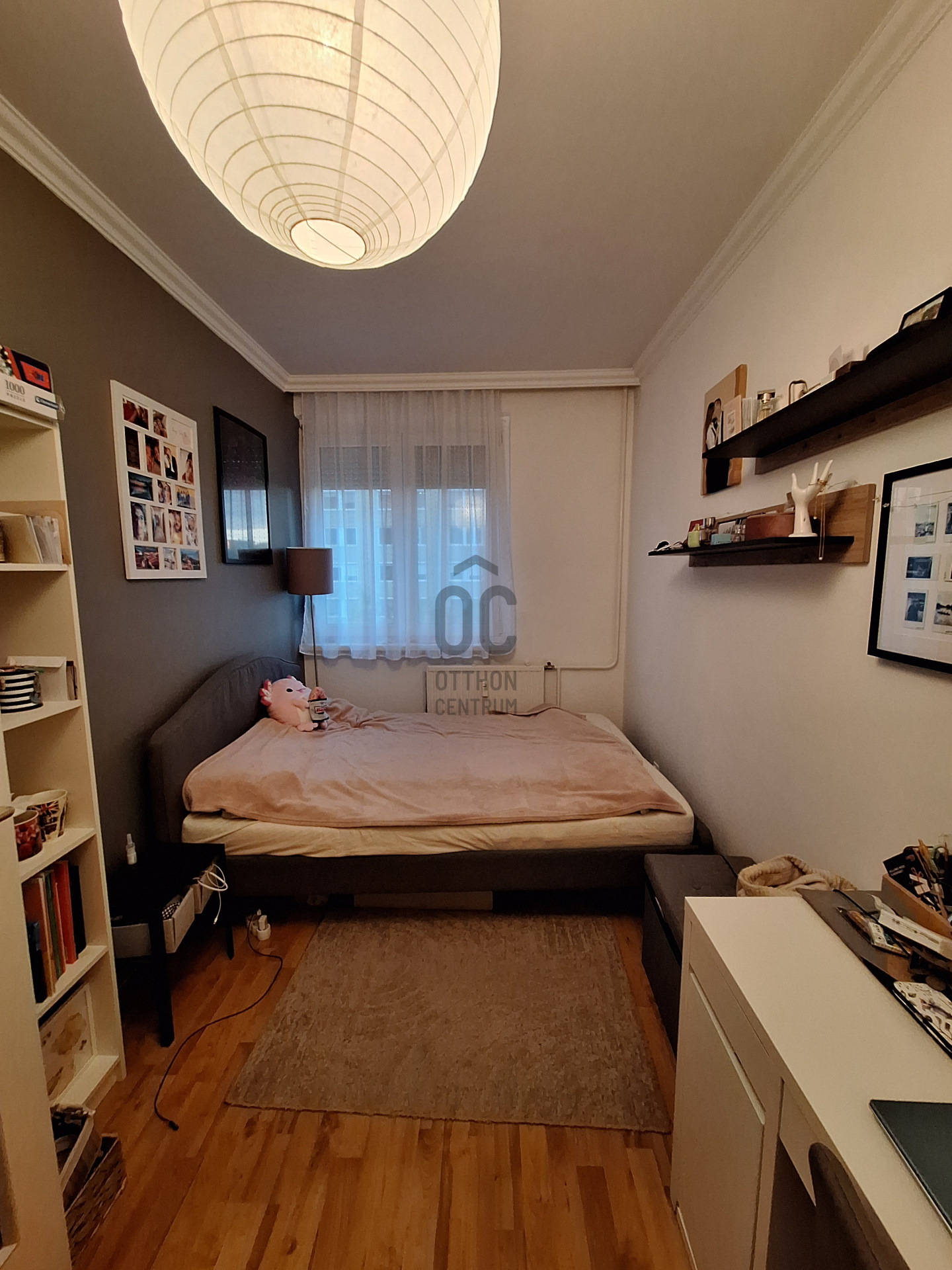 Gallery zoom image