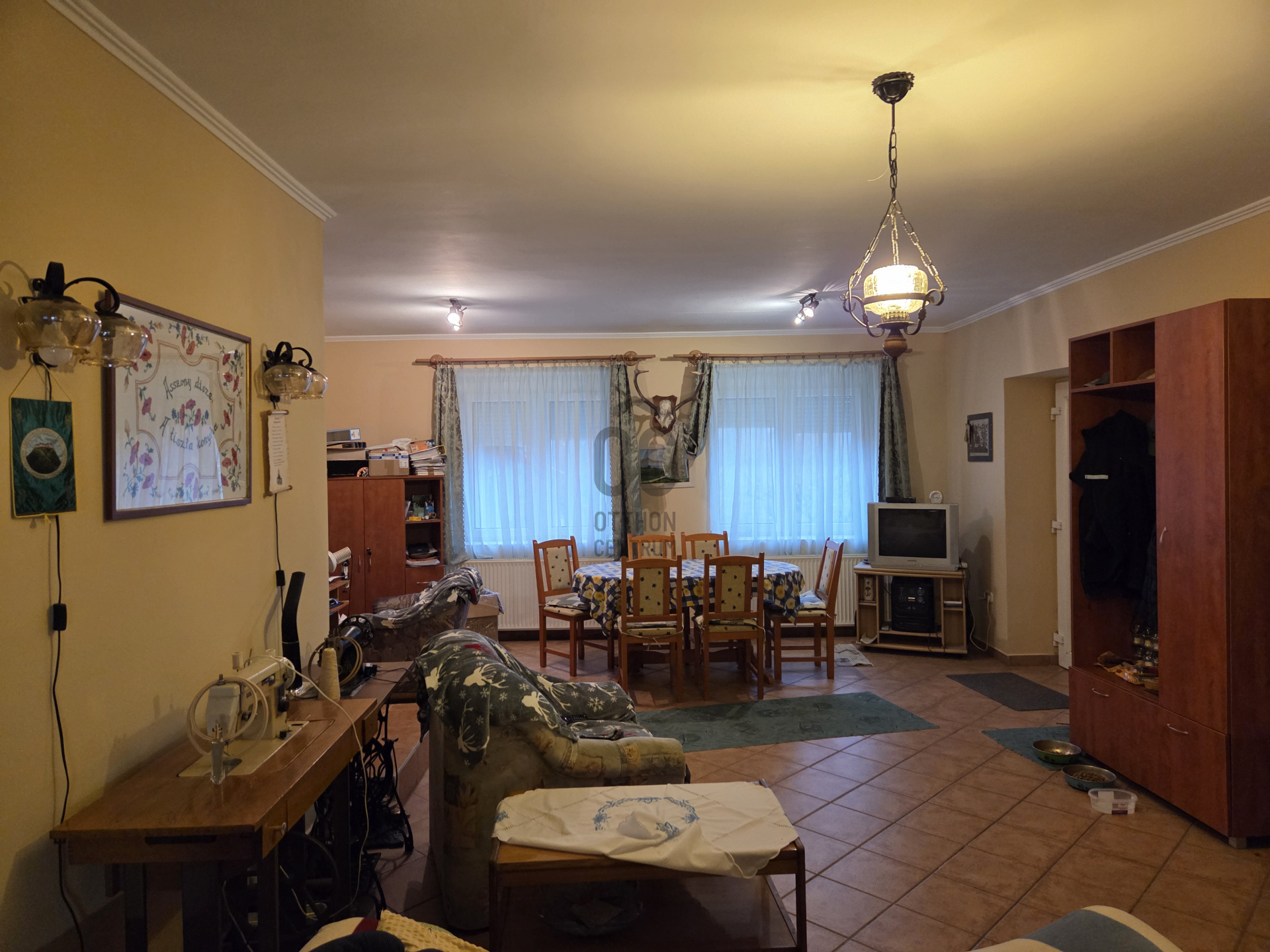 Gallery zoom image