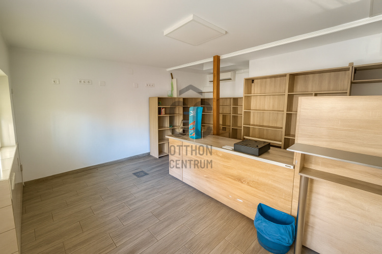 Üzlethelyiség · 23 m² · 14.500.000 Ft