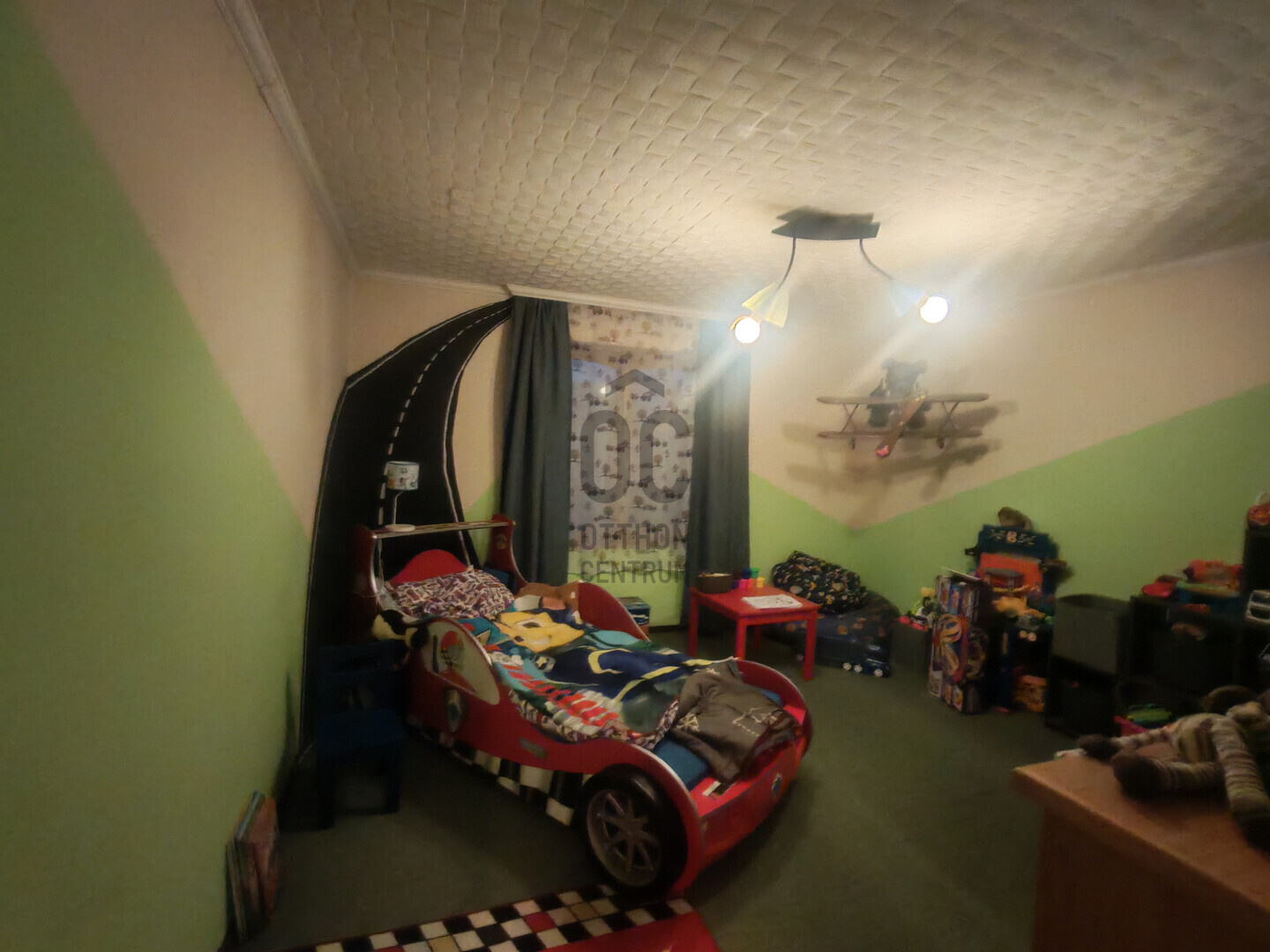 Gallery zoom image