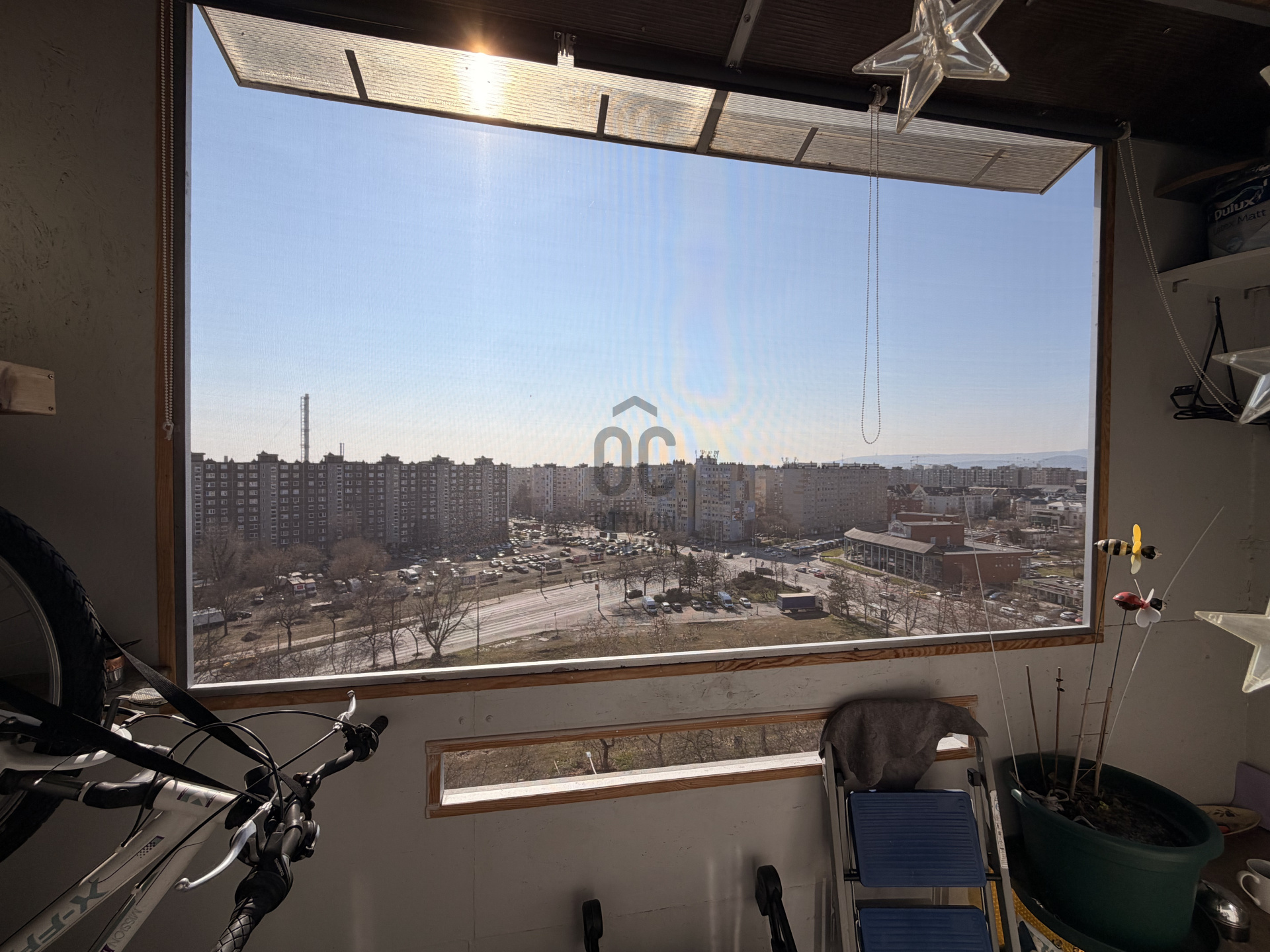 Gallery zoom image