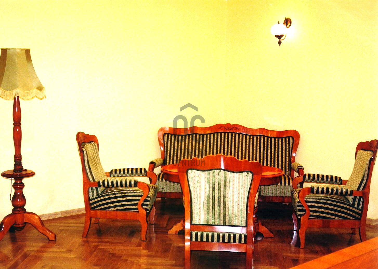 Gallery zoom image