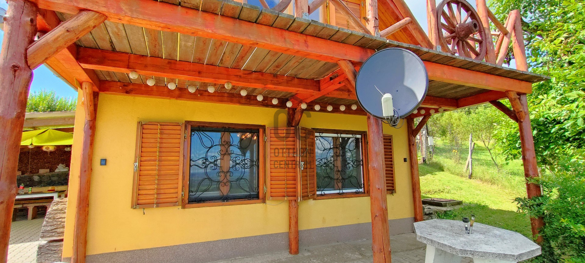 Gallery zoom image