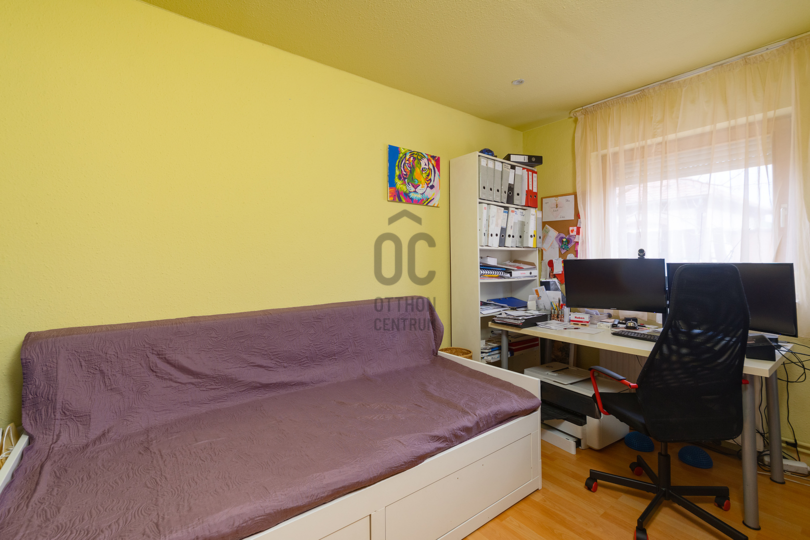 Gallery zoom image