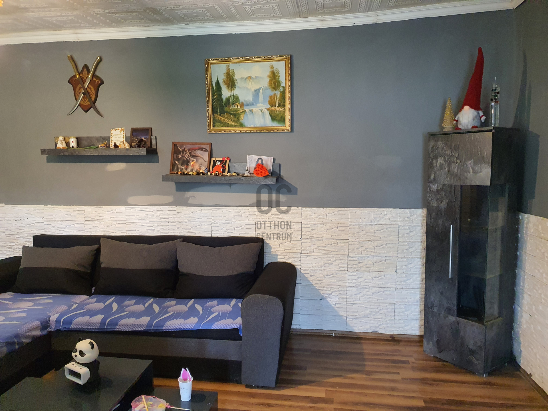Gallery zoom image