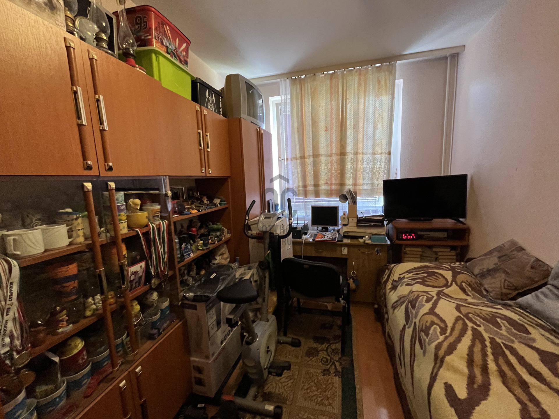 Gallery zoom image