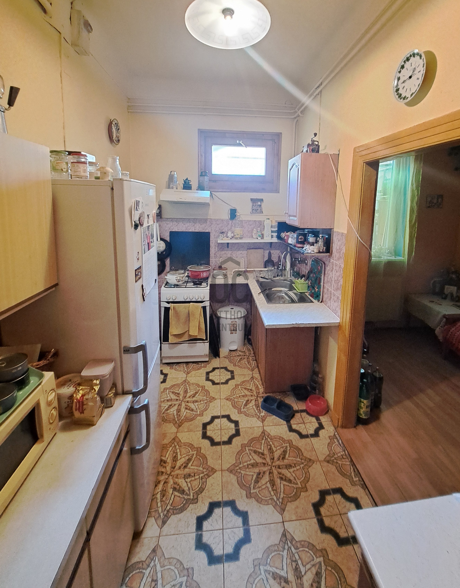 Gallery zoom image