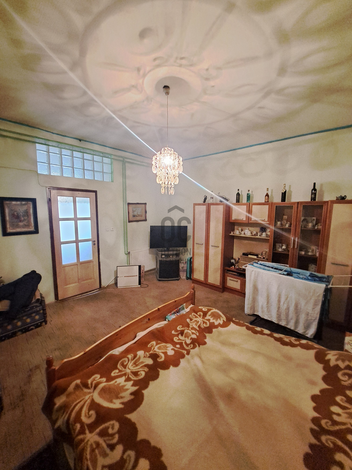 Gallery zoom image