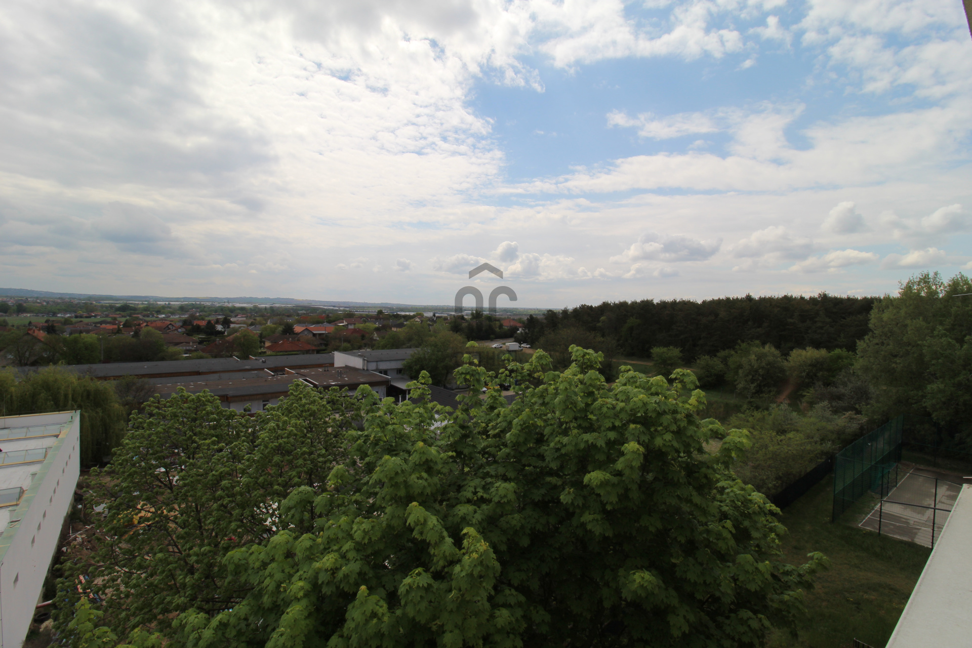 Gallery zoom image