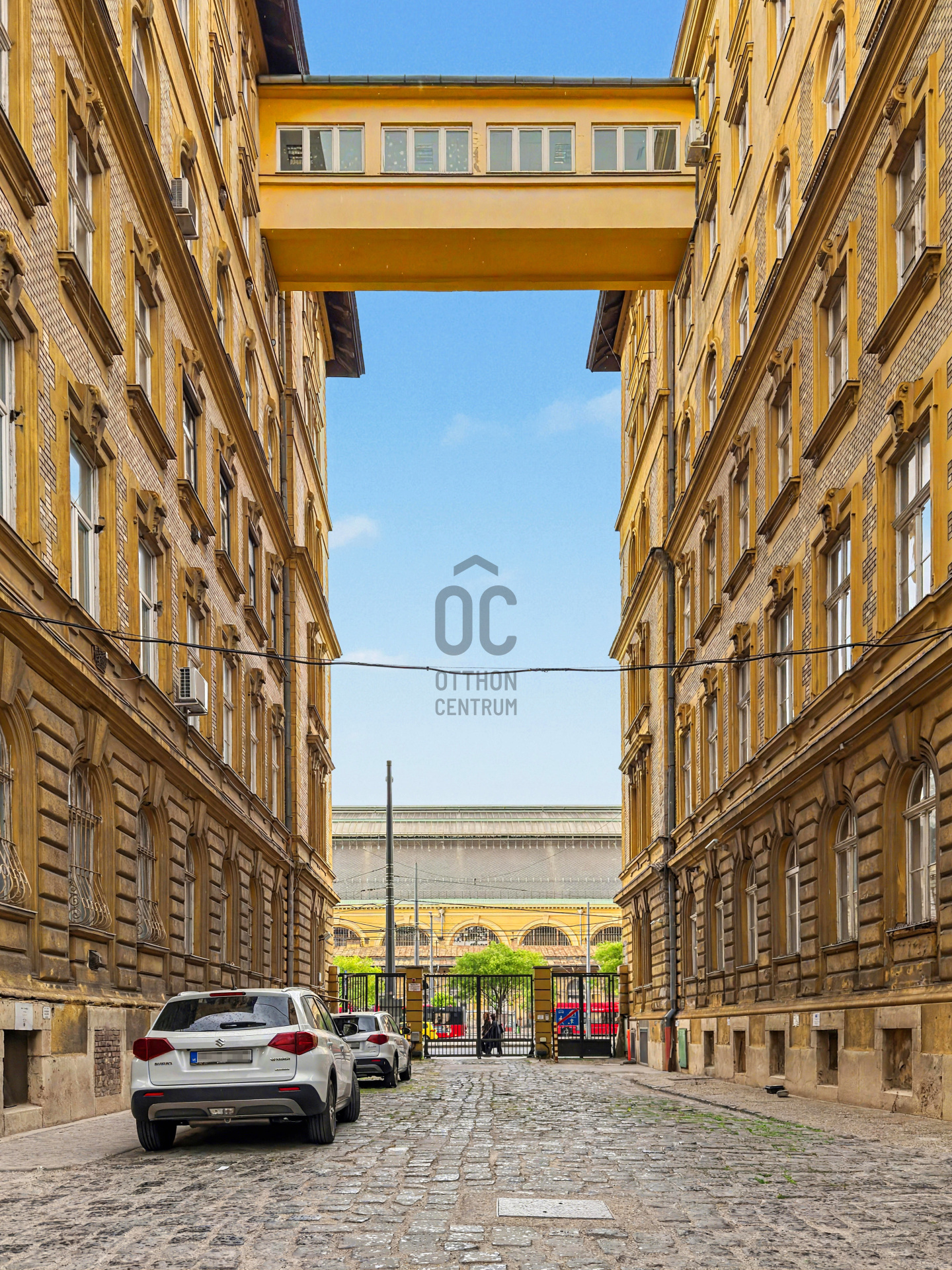 Gallery zoom image