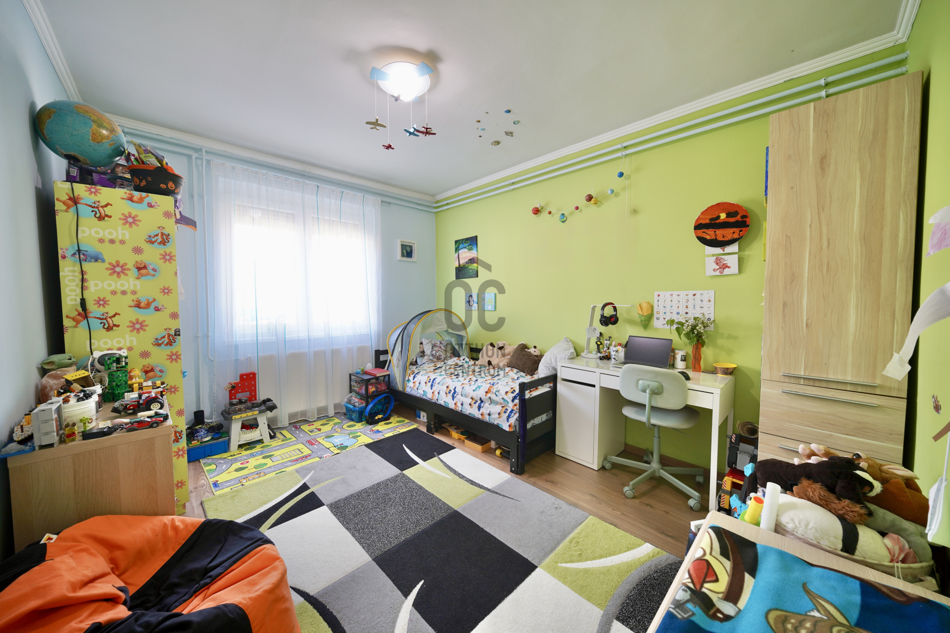 Gallery zoom image