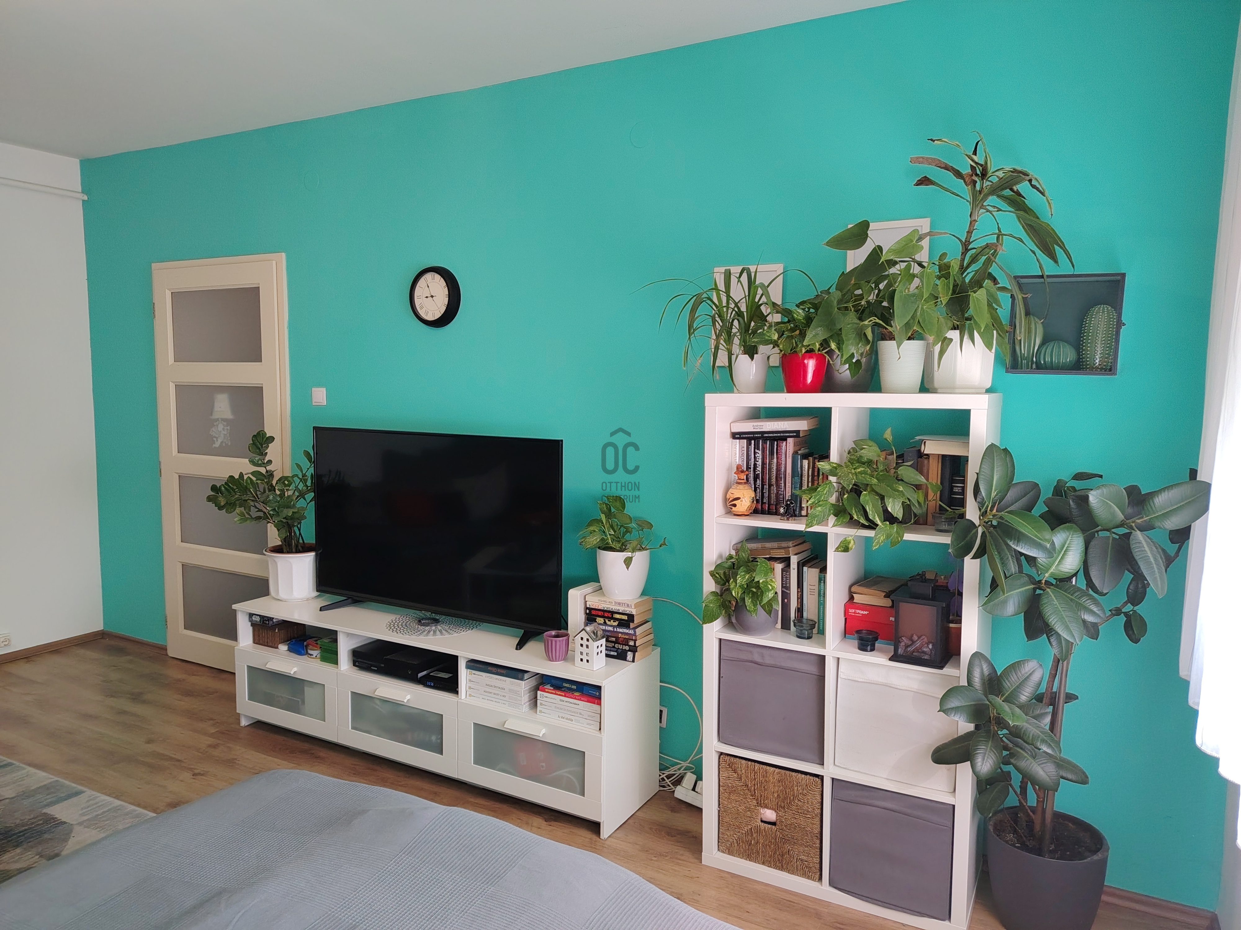 Gallery zoom image