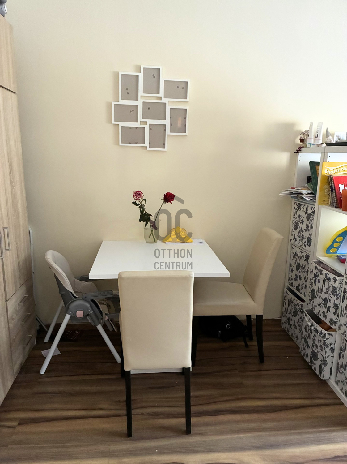 Gallery zoom image