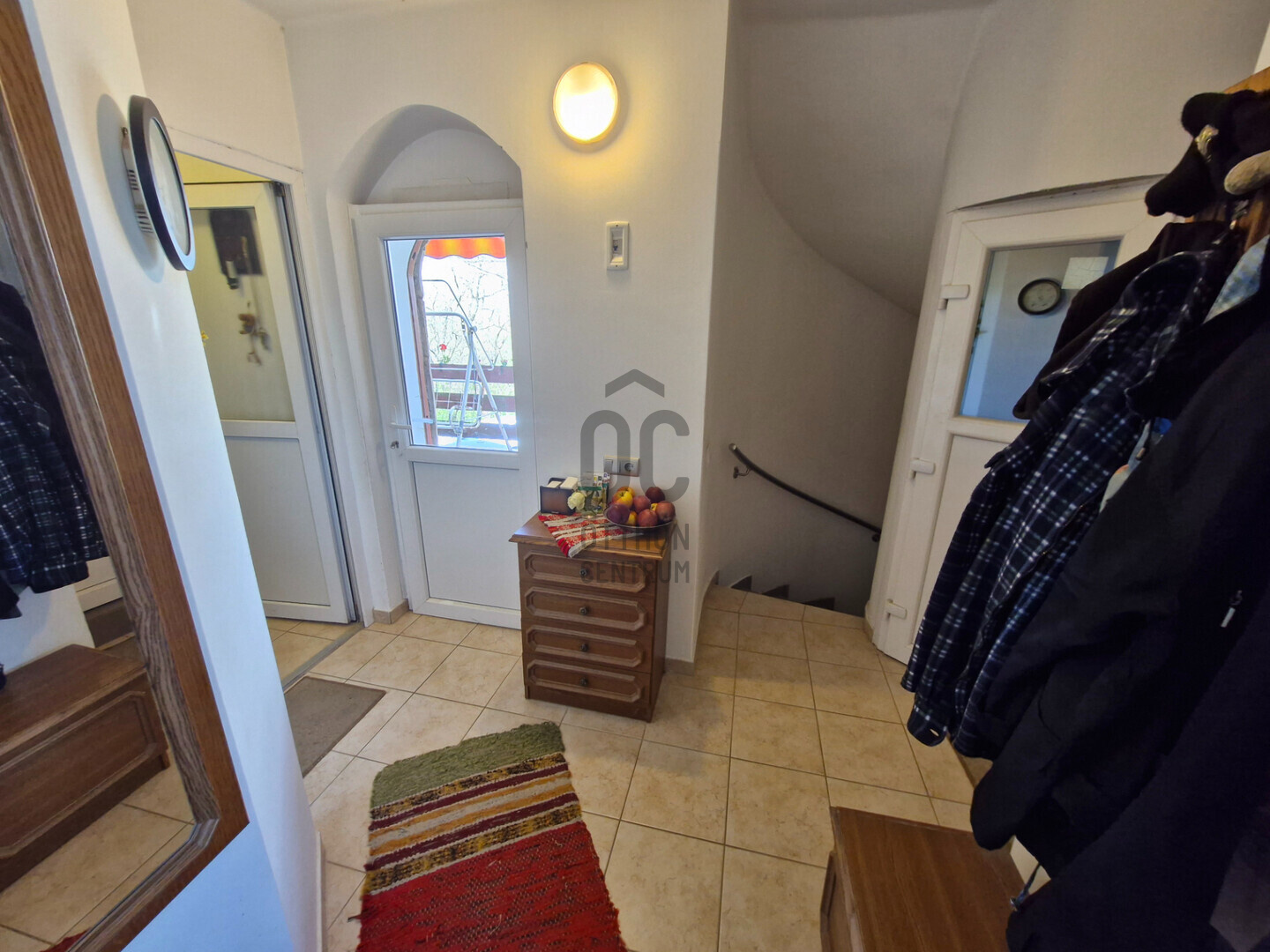 Gallery zoom image