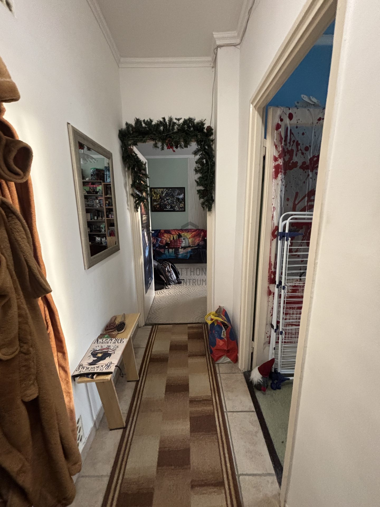 Gallery zoom image