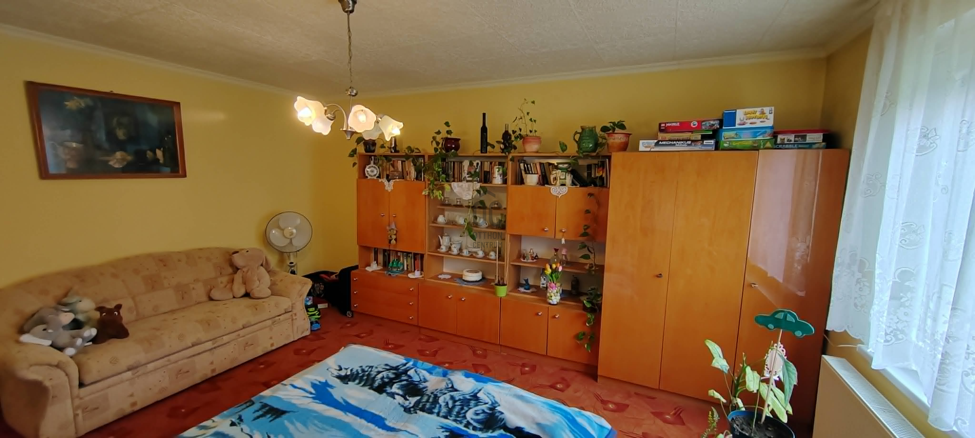Gallery zoom image