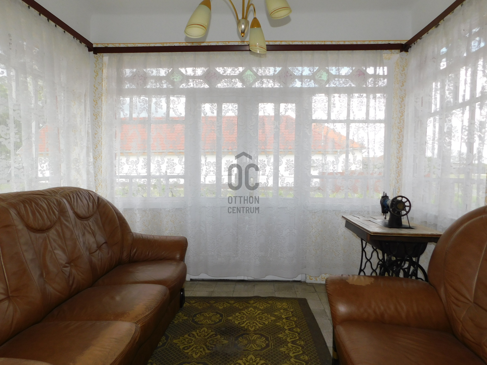Gallery zoom image