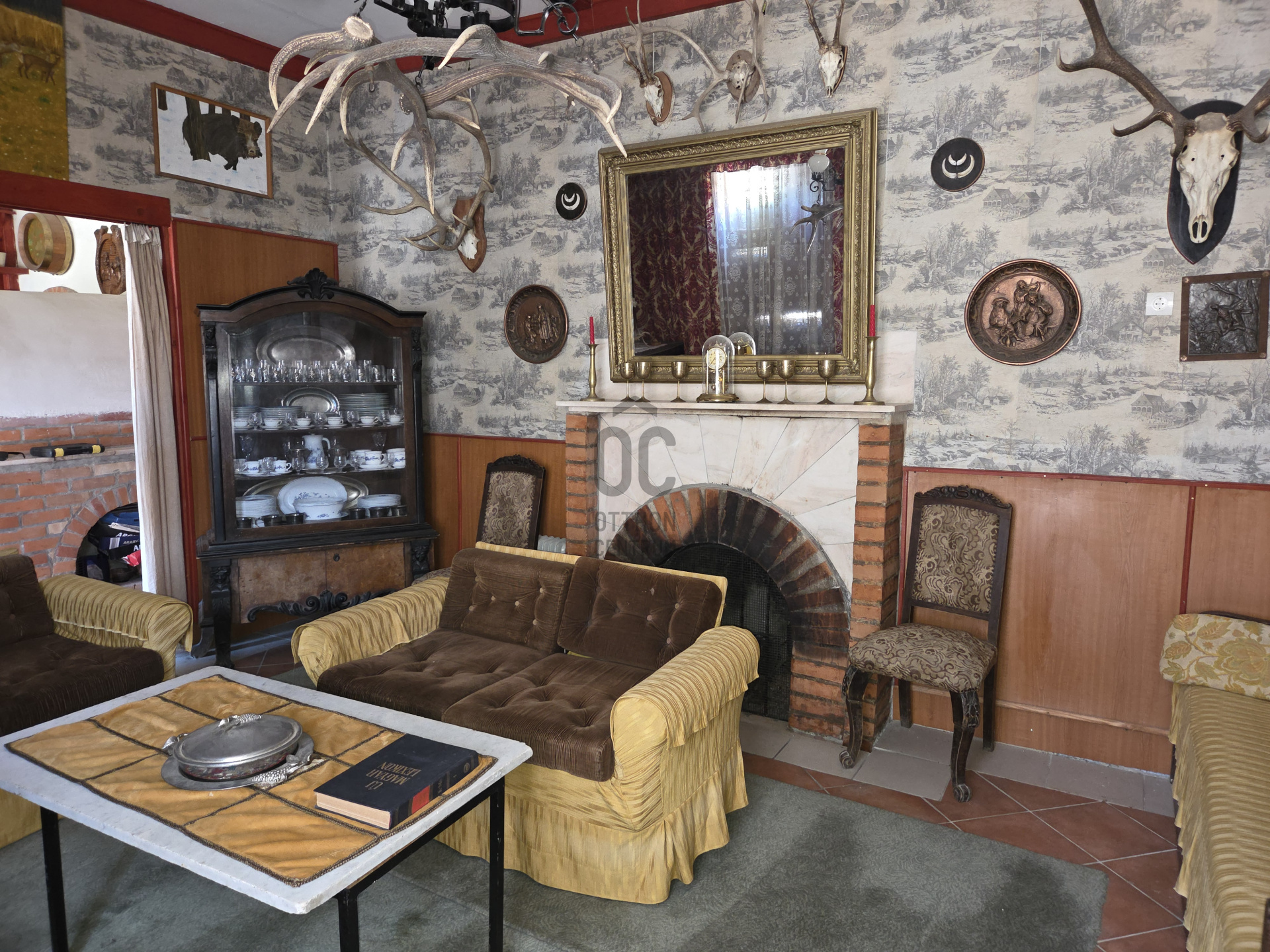 Gallery zoom image