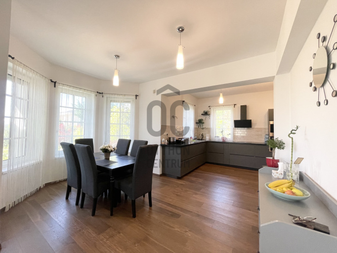 5 bed · 210m² · Családi ház · 330.000.000 Ft