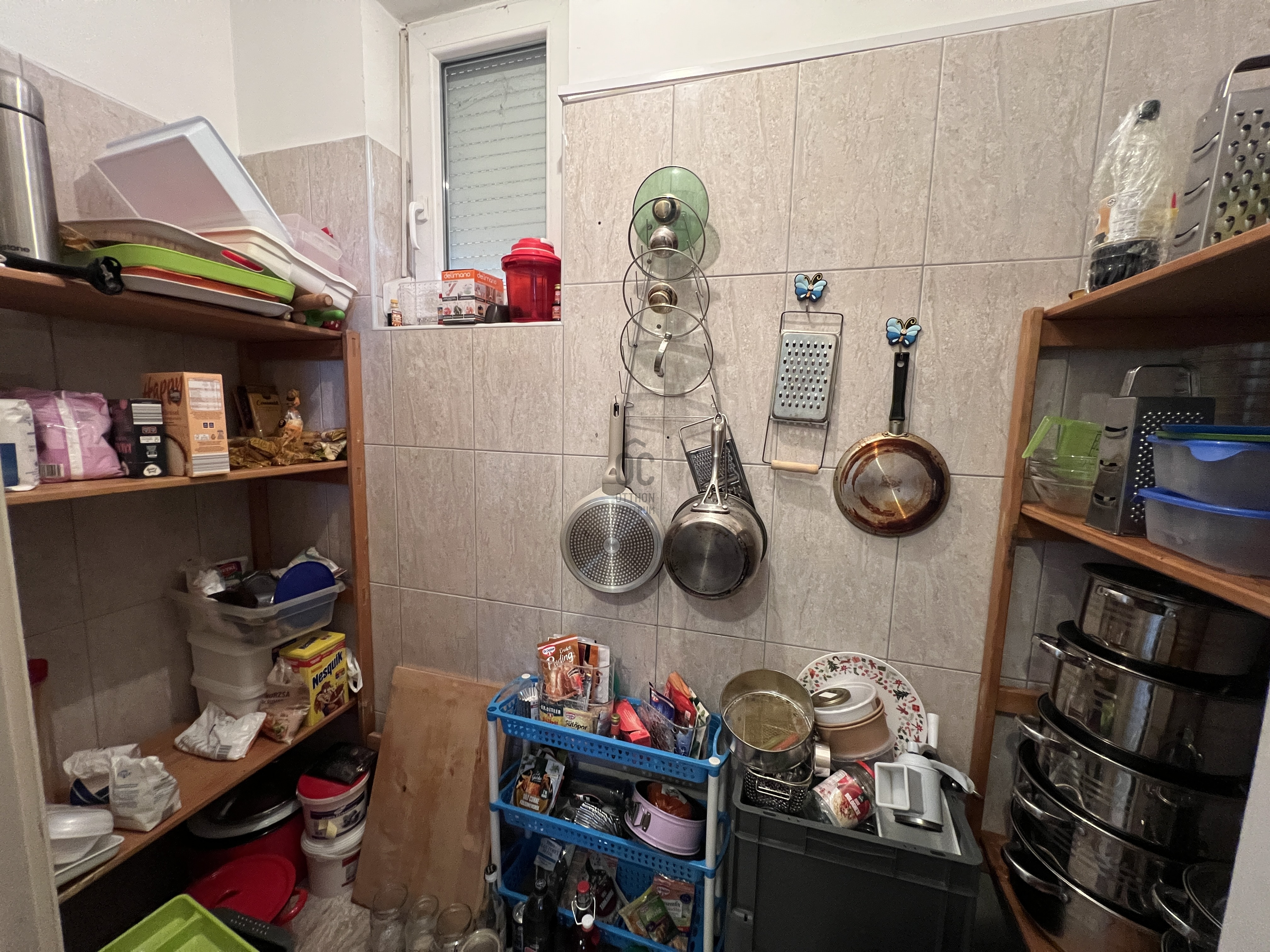 Gallery zoom image