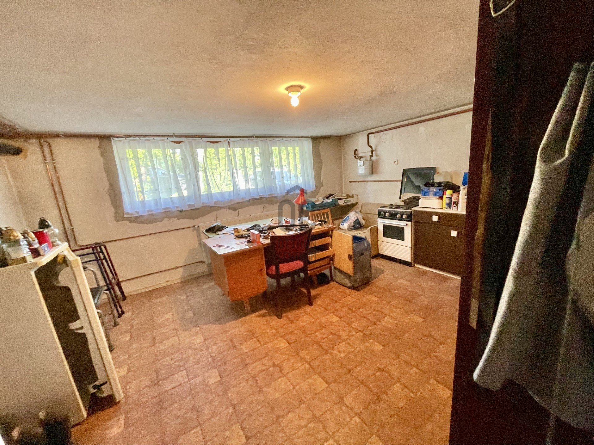 Gallery zoom image