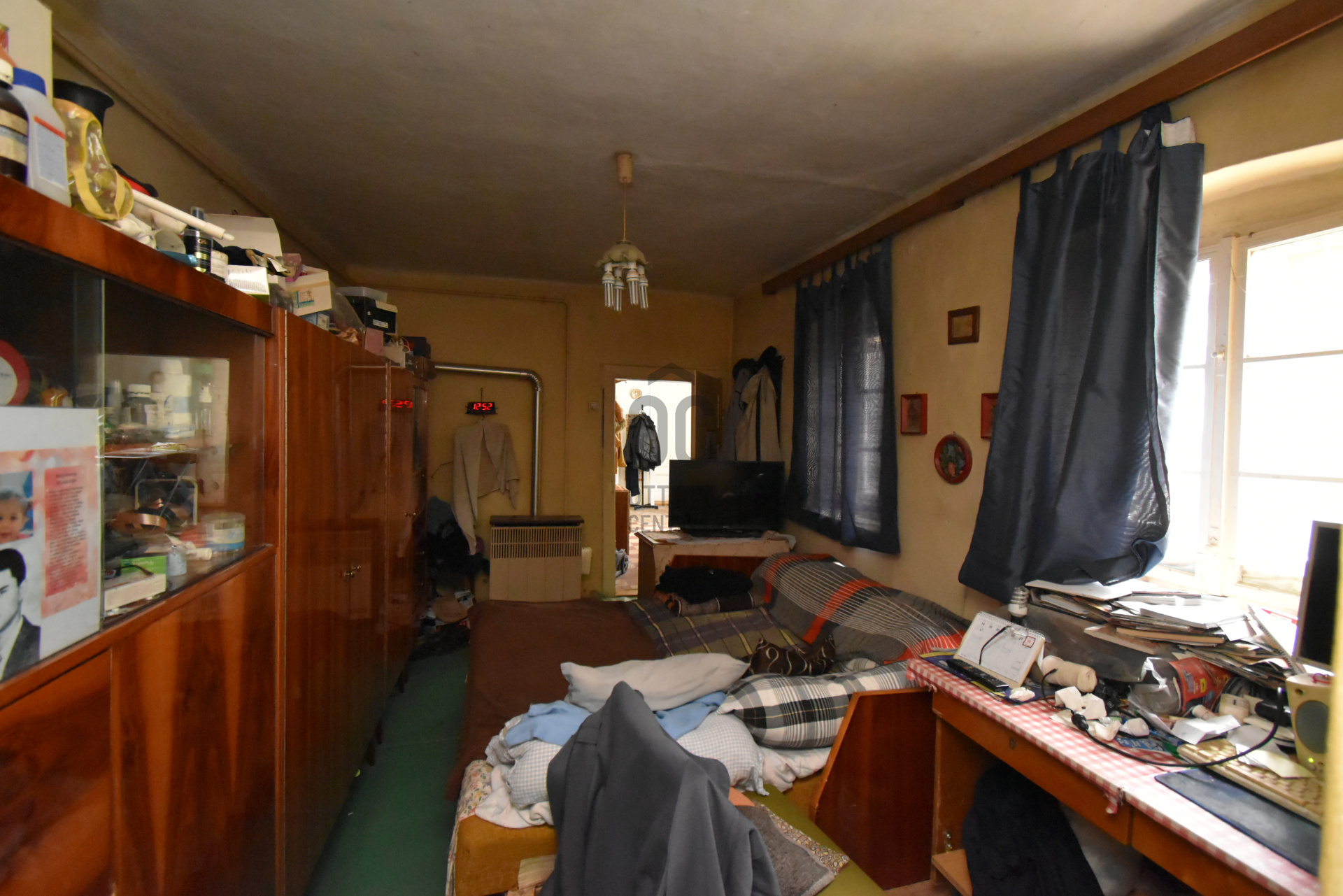 Gallery zoom image