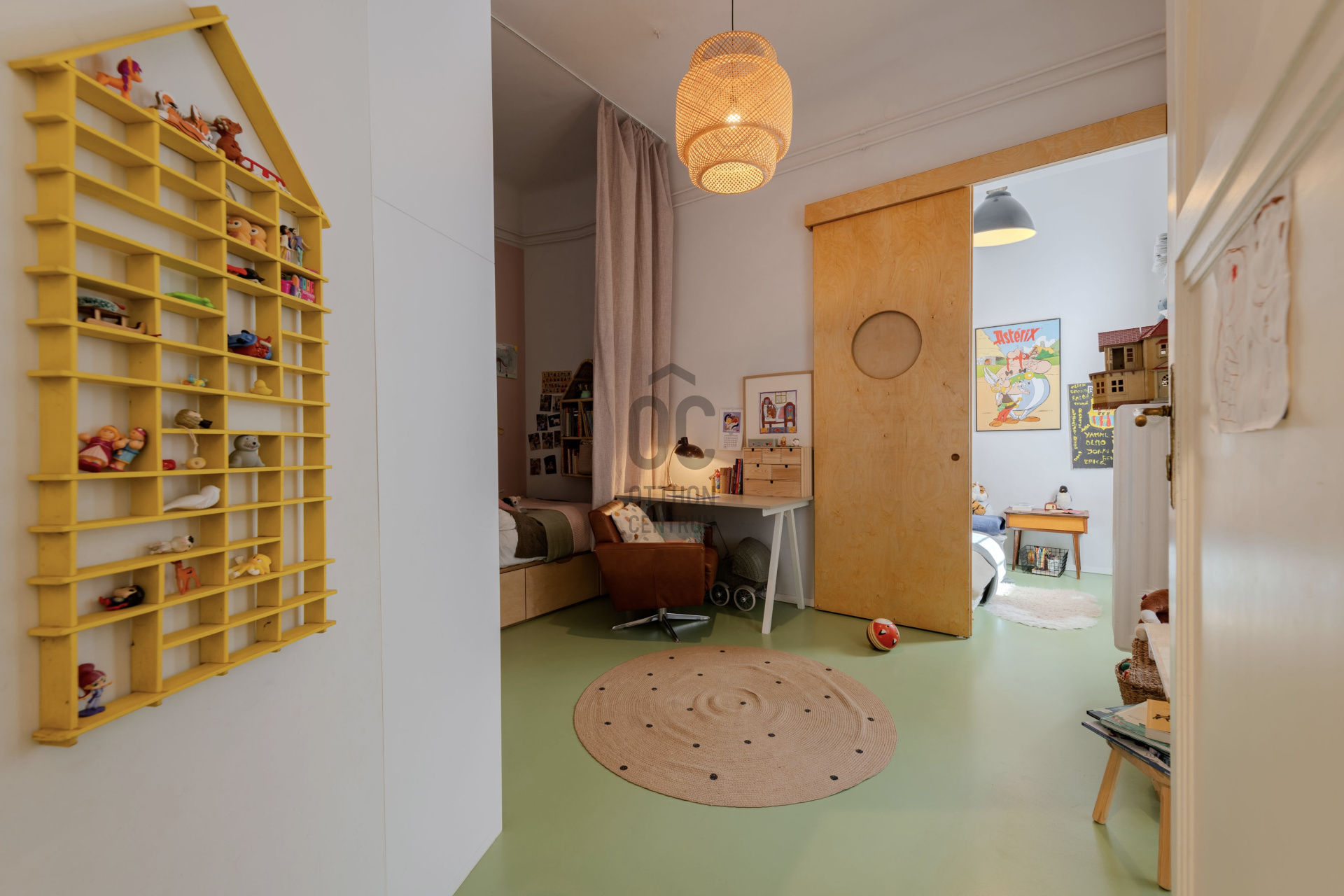 Gallery zoom image