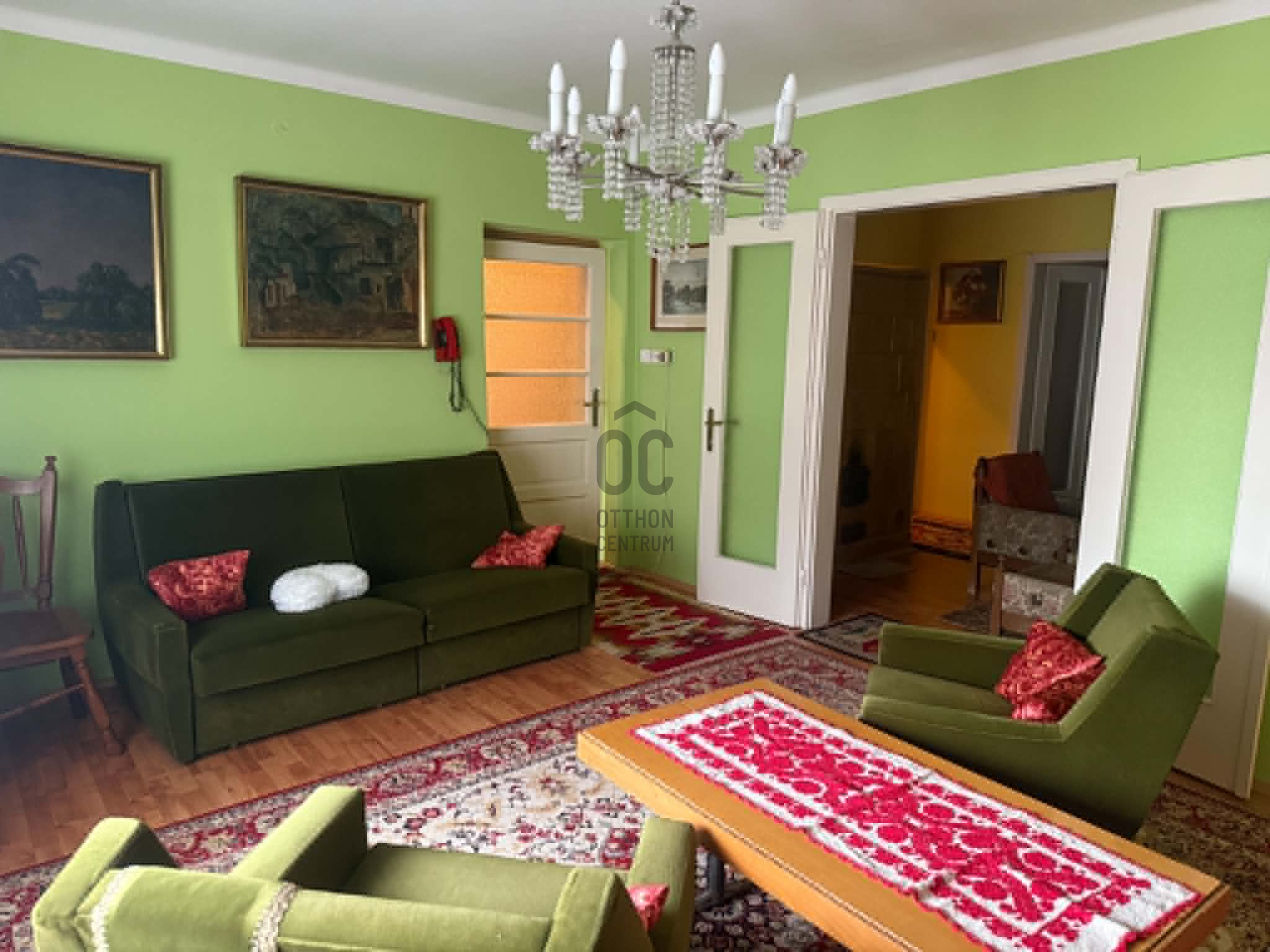 Gallery zoom image