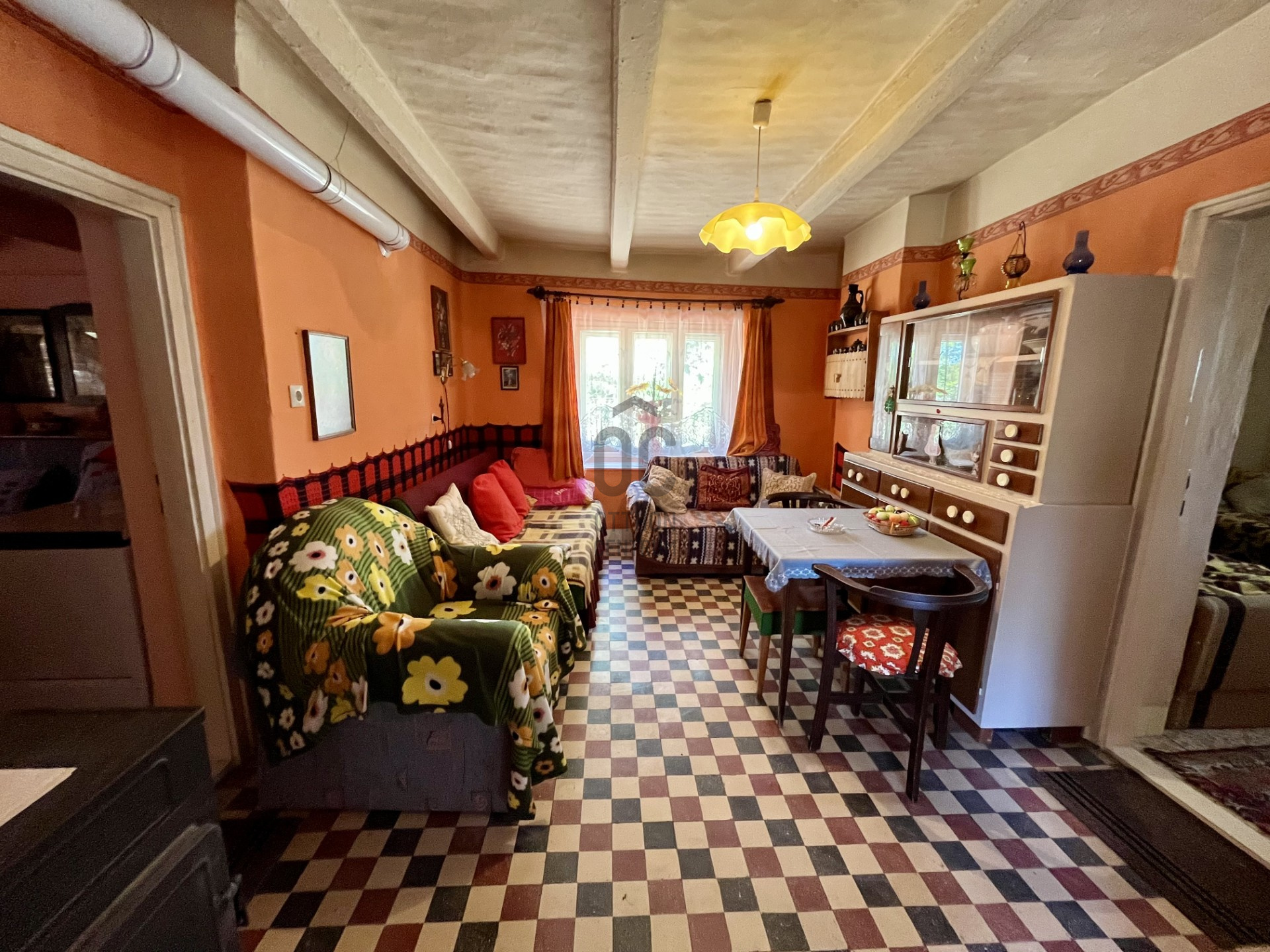 Gallery zoom image